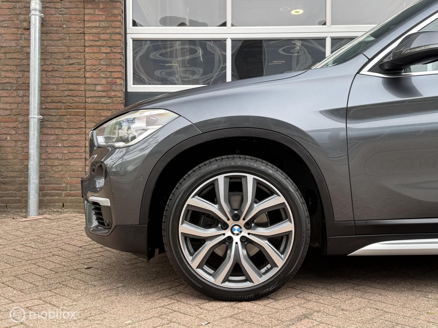 Foto van BMW X1 Sdrive18i