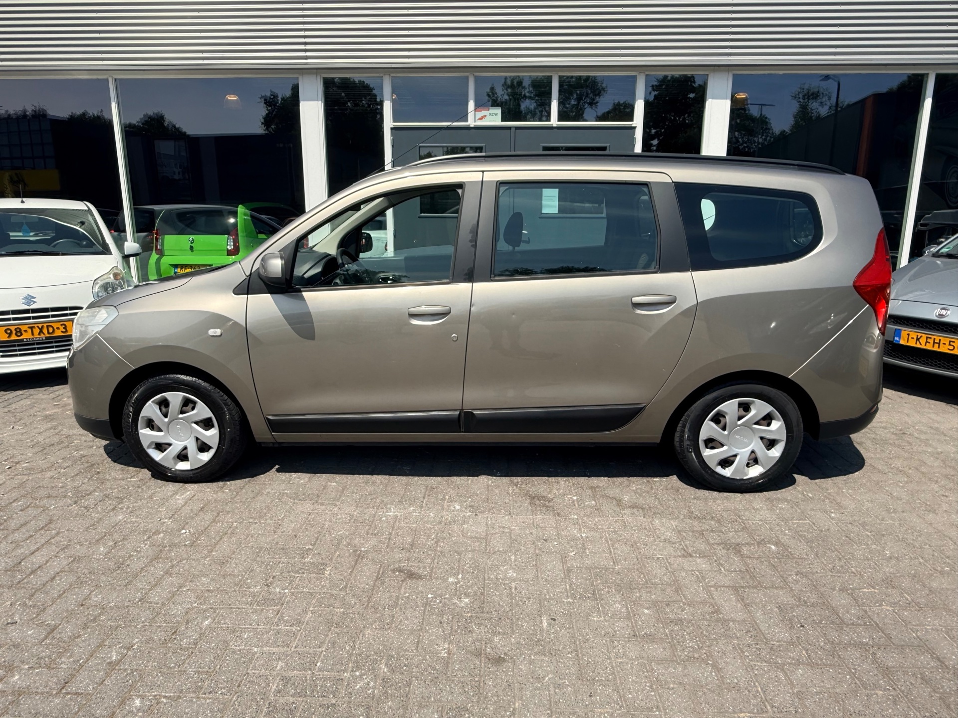 Foto van Dacia Lodgy