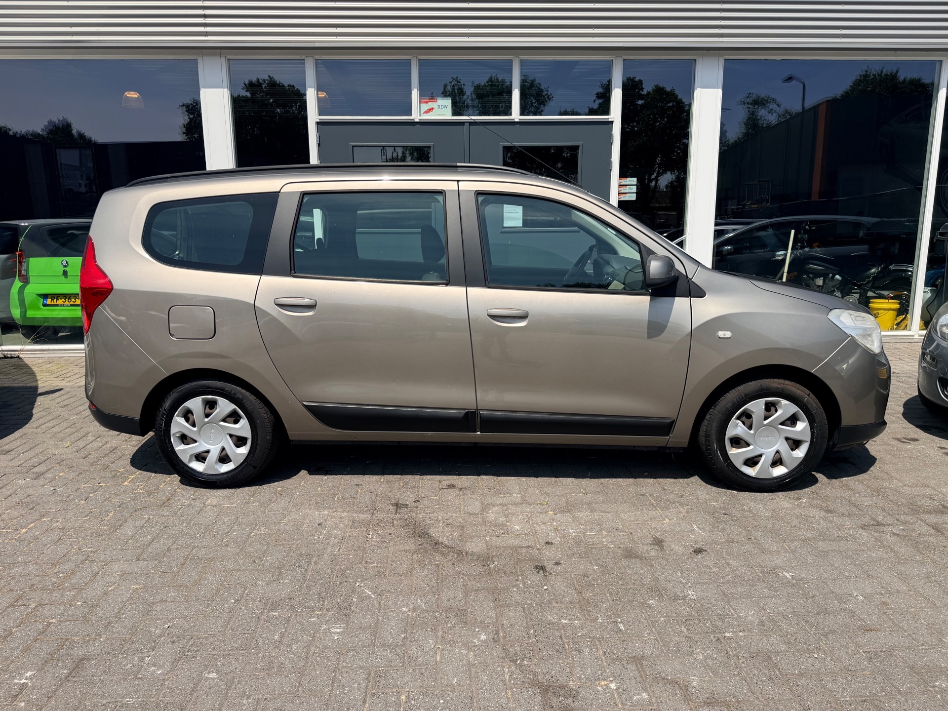 Foto van Dacia Lodgy
