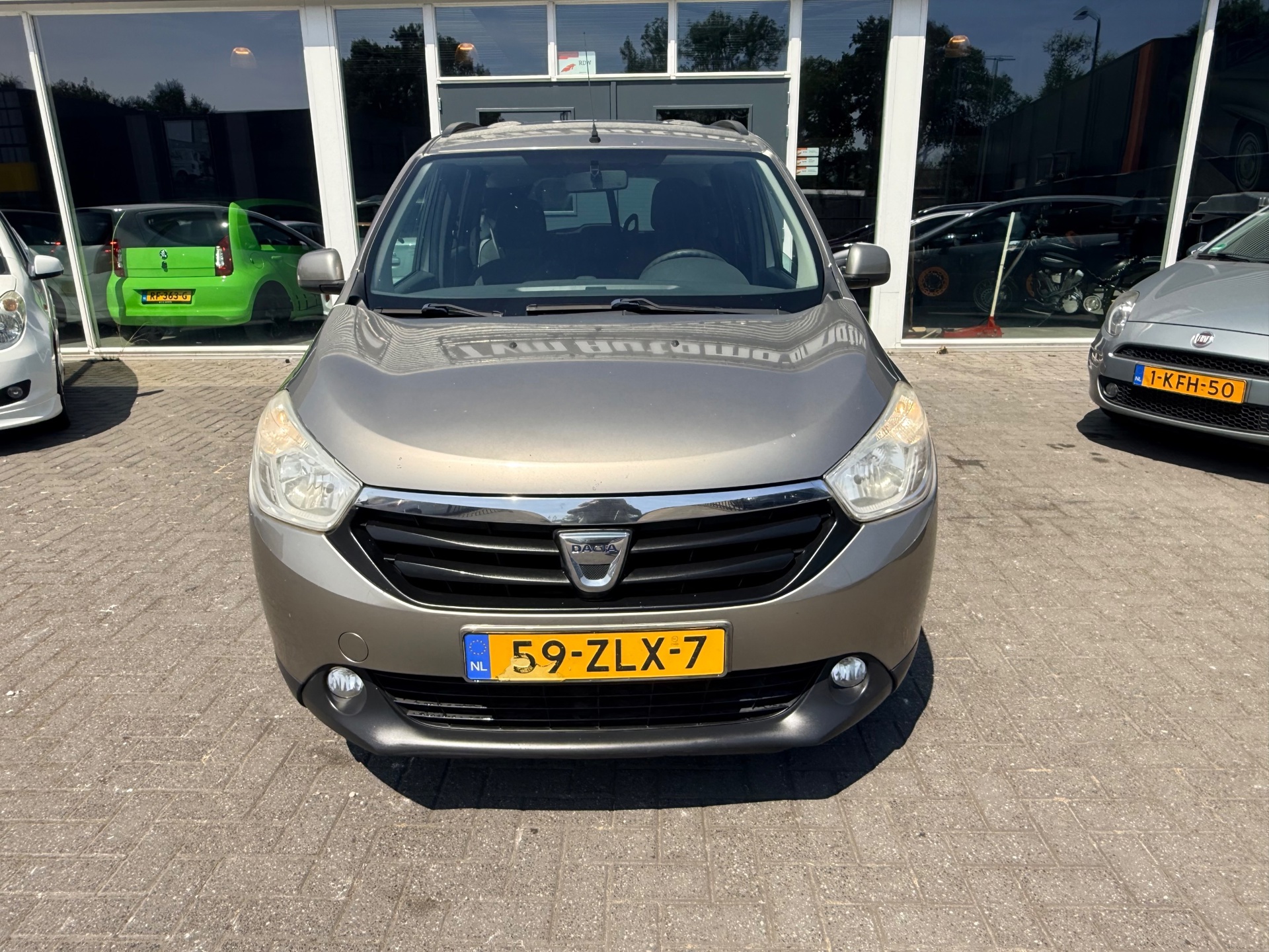 Foto van Dacia Lodgy