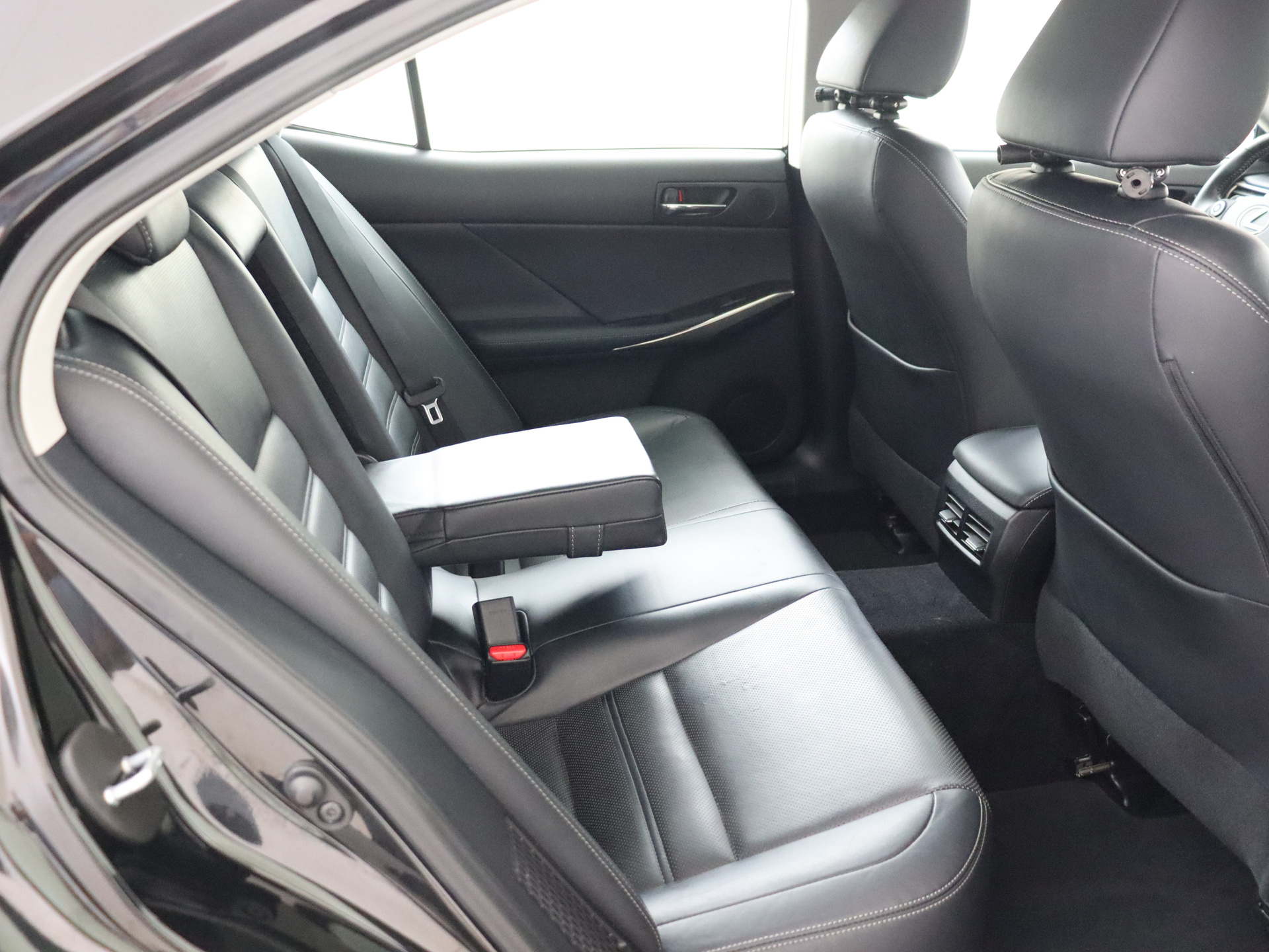 Foto van Lexus Lexus Is300h