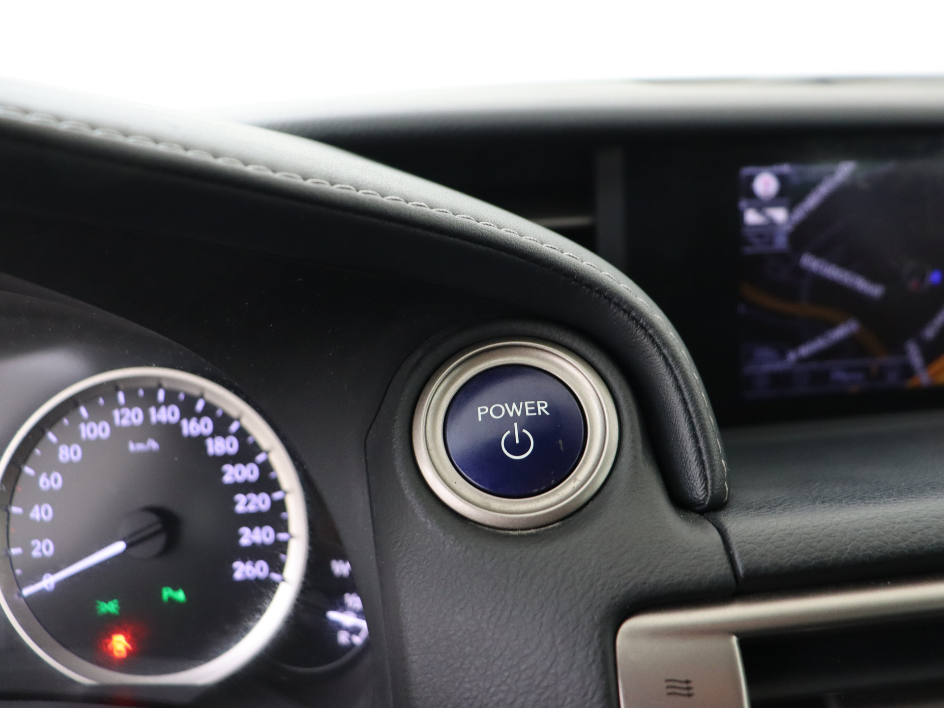 Foto van Lexus Lexus Is300h