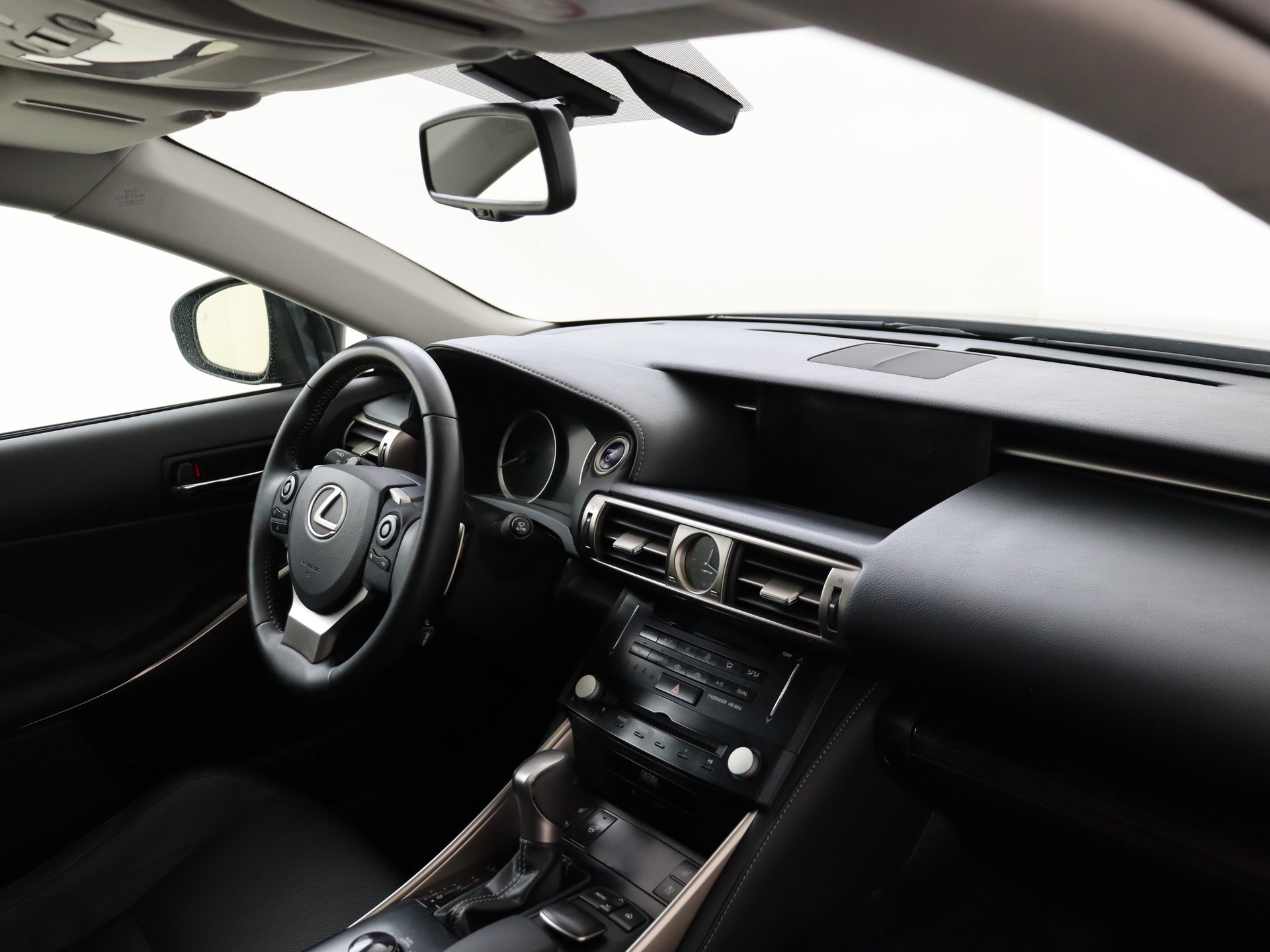 Foto van Lexus Lexus Is300h