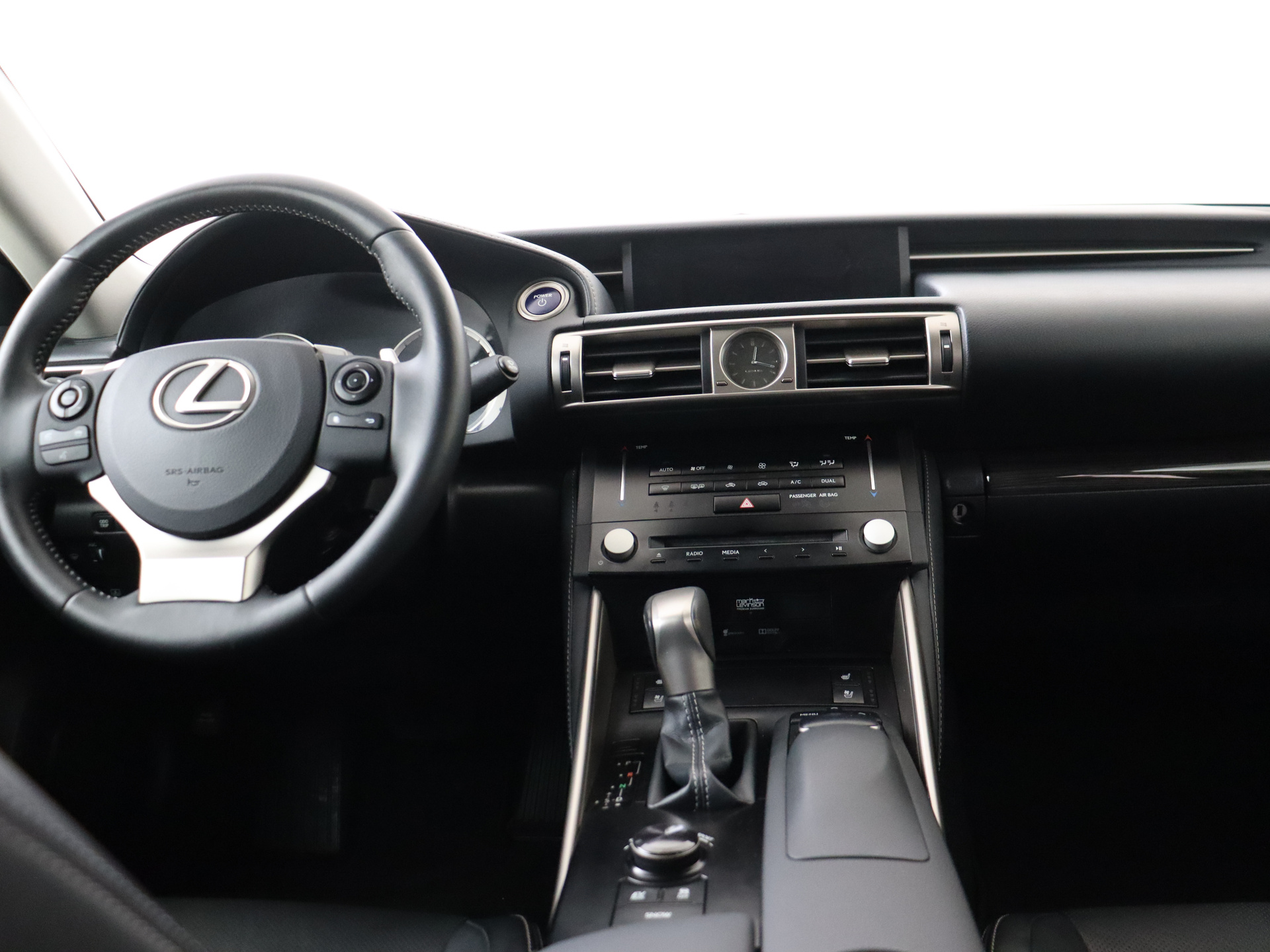 Foto van Lexus Lexus Is300h
