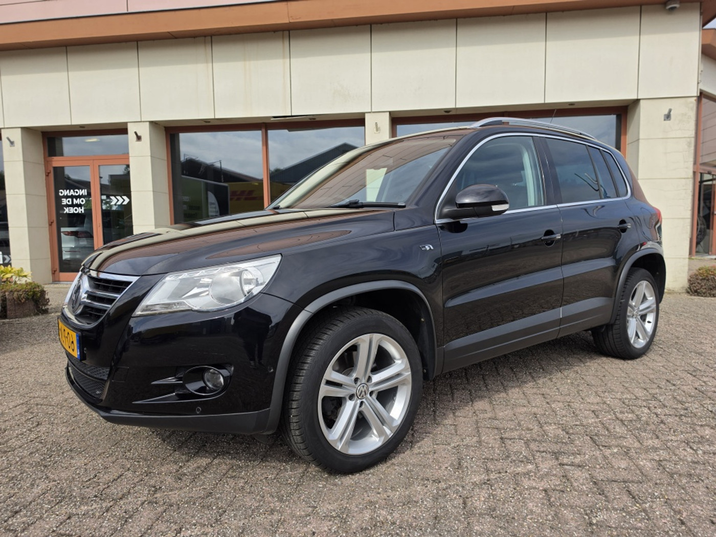 Volkswagen Tiguan 1.4 TSI Sport & Style | Park Assist | airco | Cruise | Trekhaak 2011 - voorkant