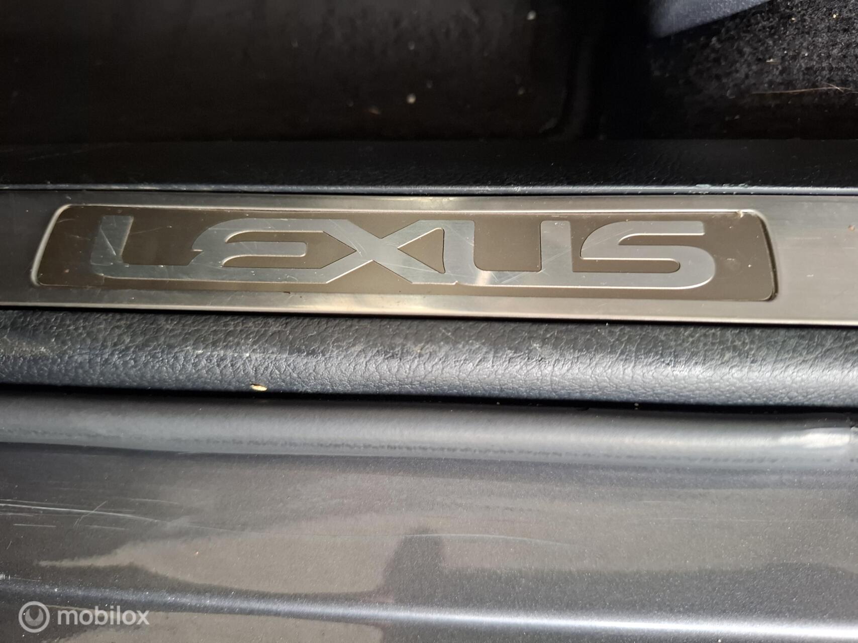 Foto van Lexus Lexus Nx300h