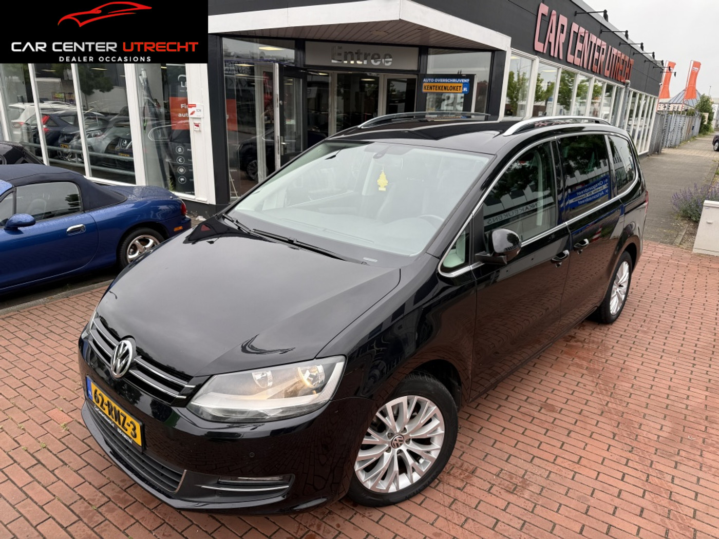 Volkswagen Sharan 1.4 TSI Highline 7p airco navi leer trekhaak 2011 - voorkant