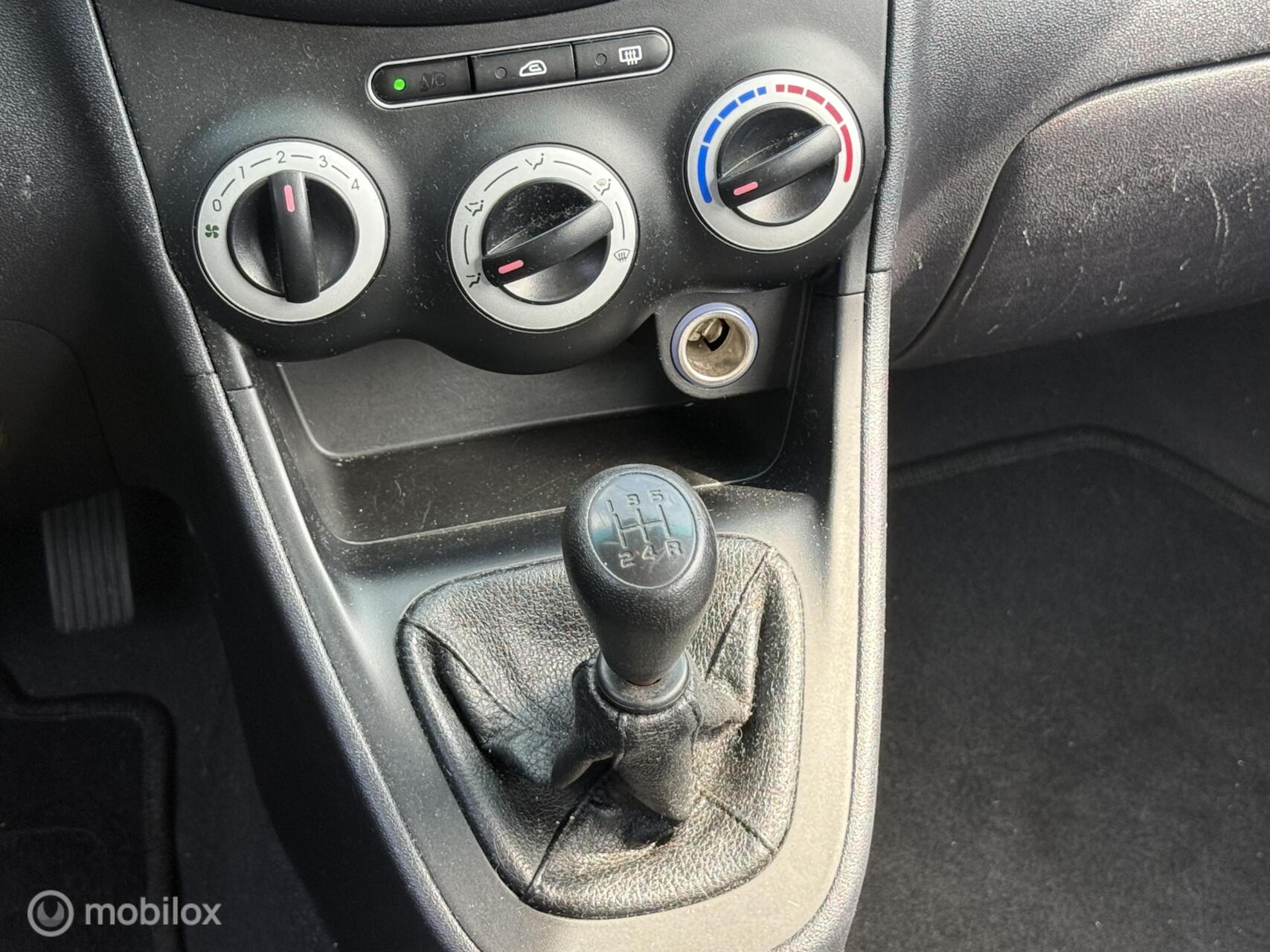 Foto van Hyundai I 10
