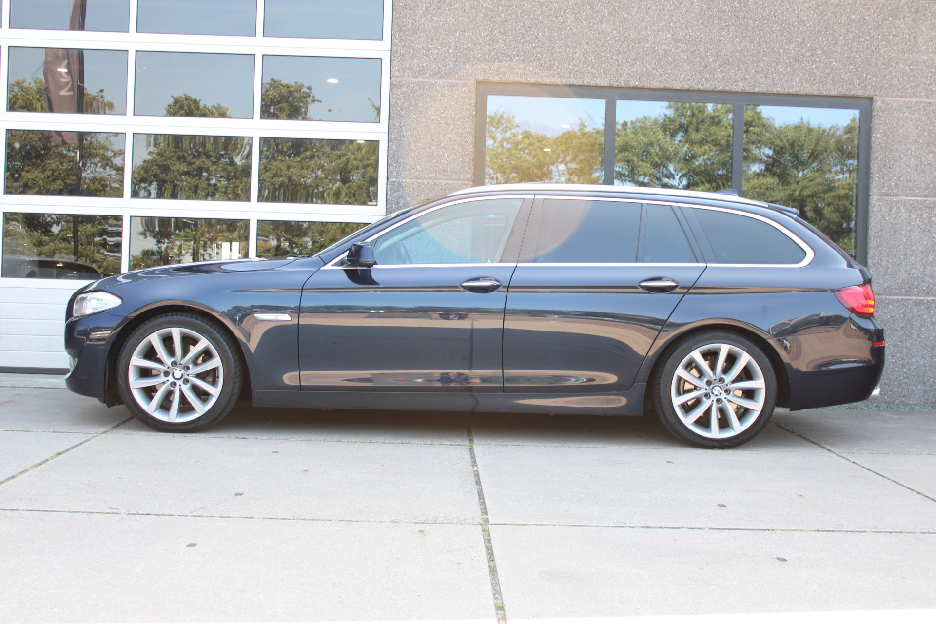 Foto van BMW 523i