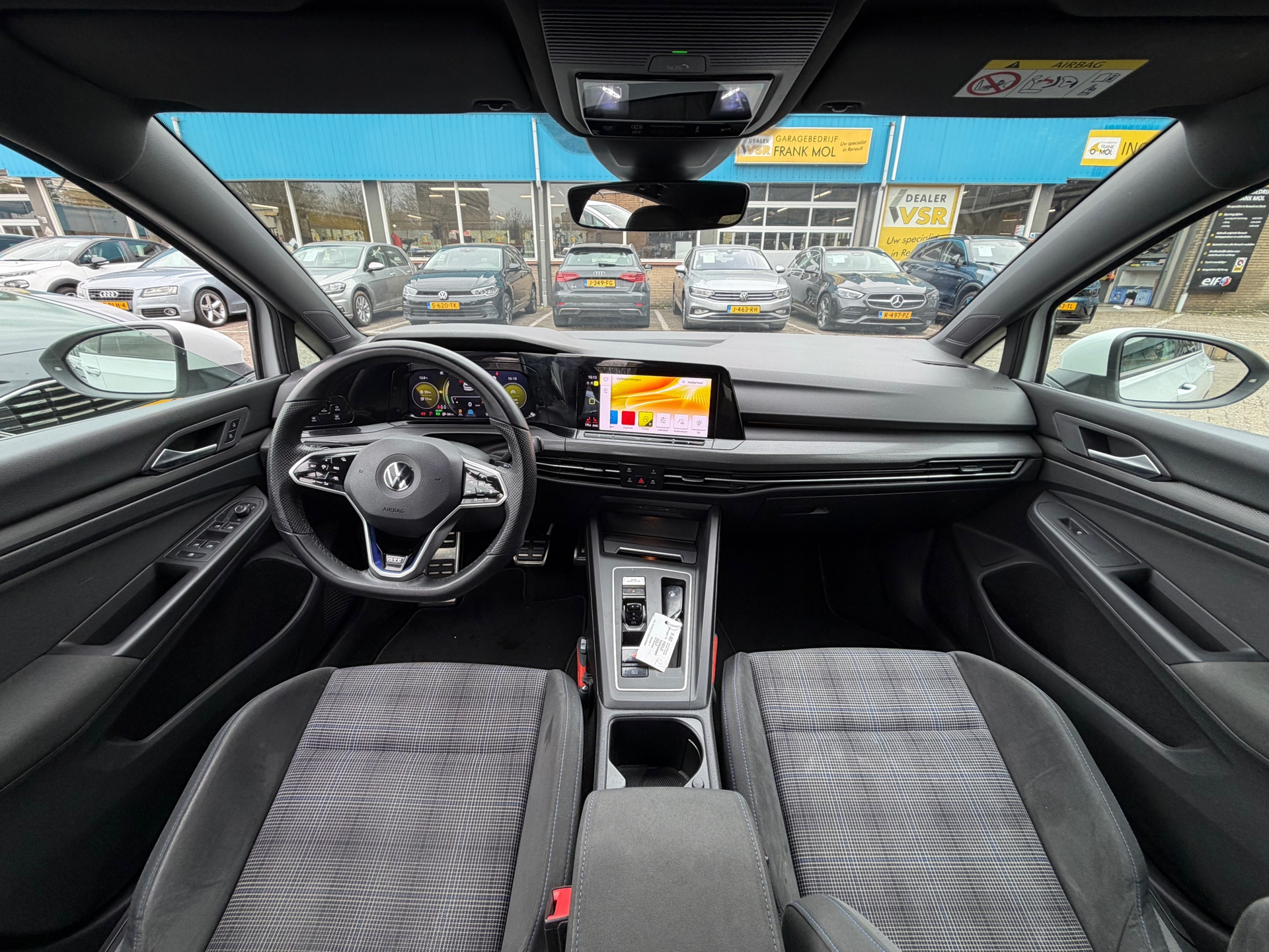 Foto van Volkswagen Golf GTE