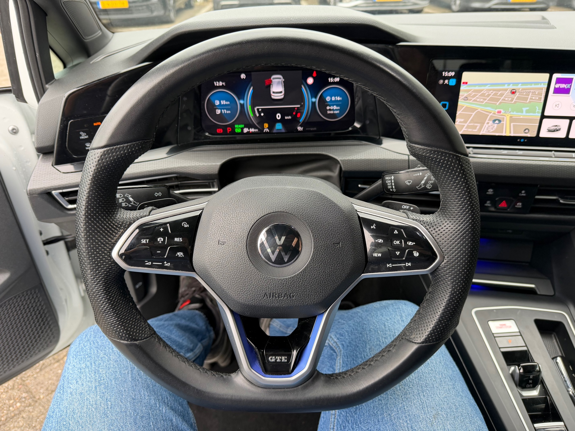 Foto van Volkswagen Golf GTE