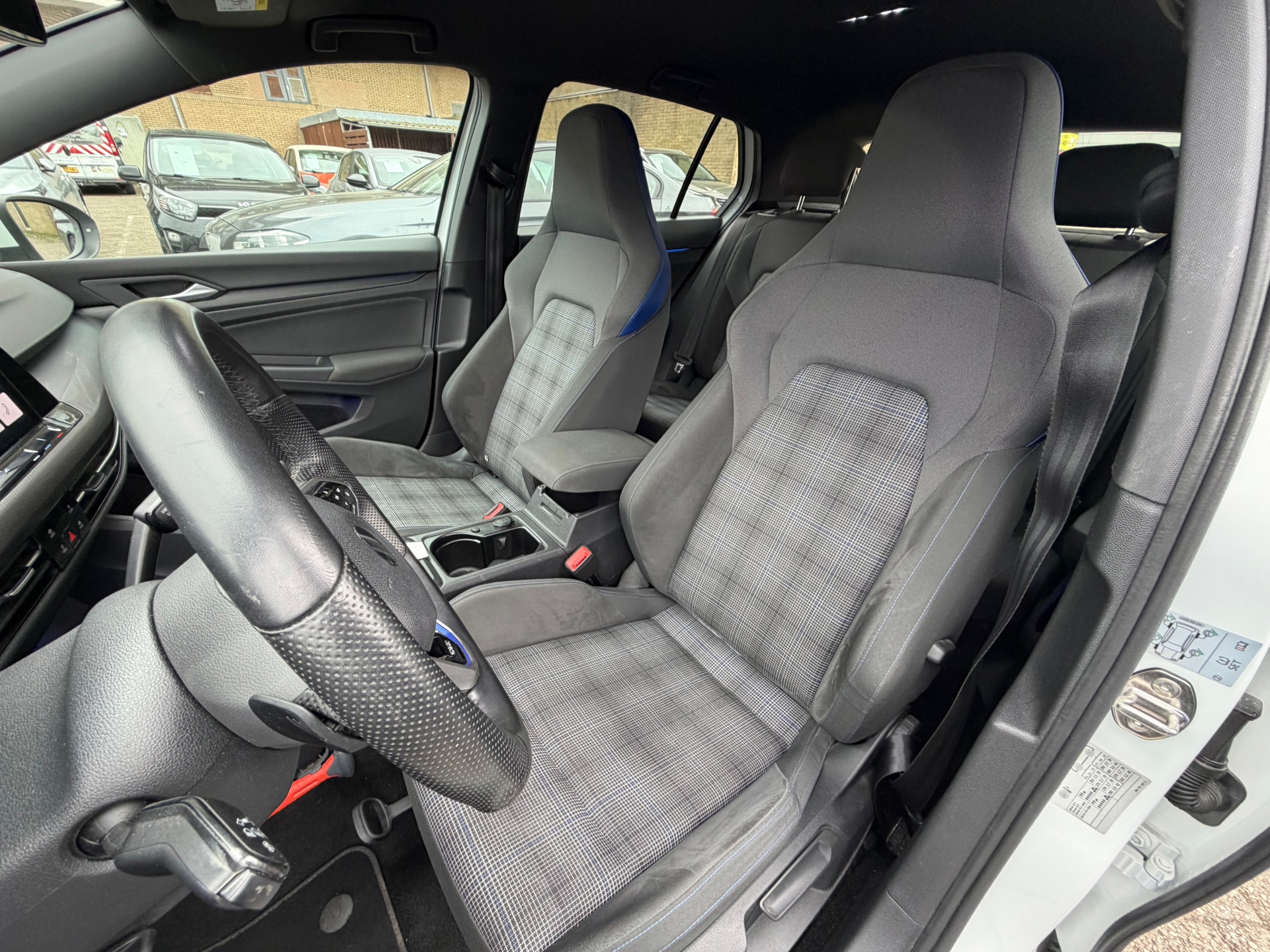 Foto van Volkswagen Golf GTE