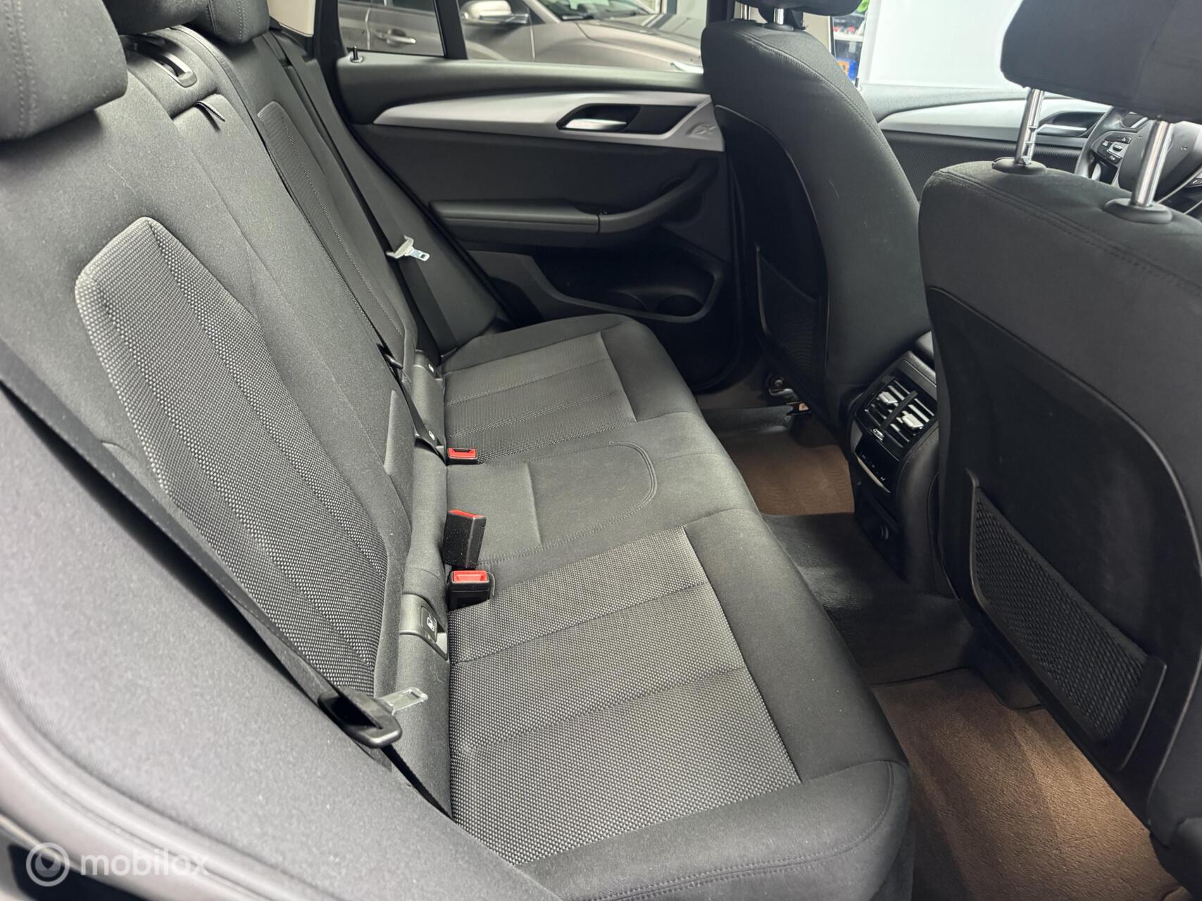 Foto van BMW X3 Xdrive20d