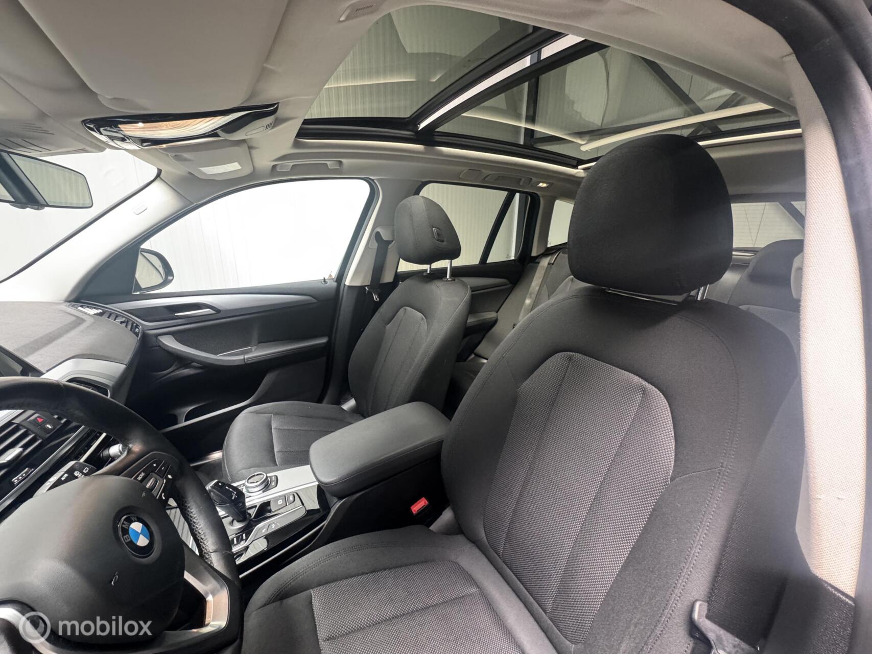 Foto van BMW X3 Xdrive20d