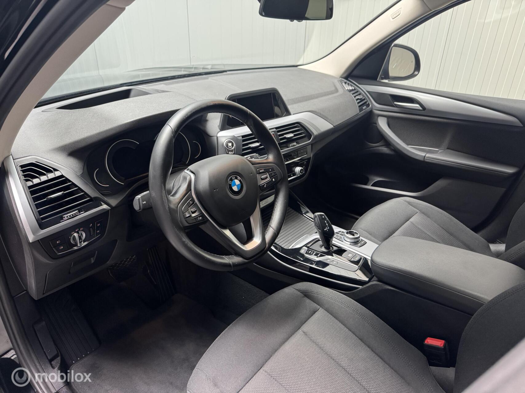 Foto van BMW X3 Xdrive20d