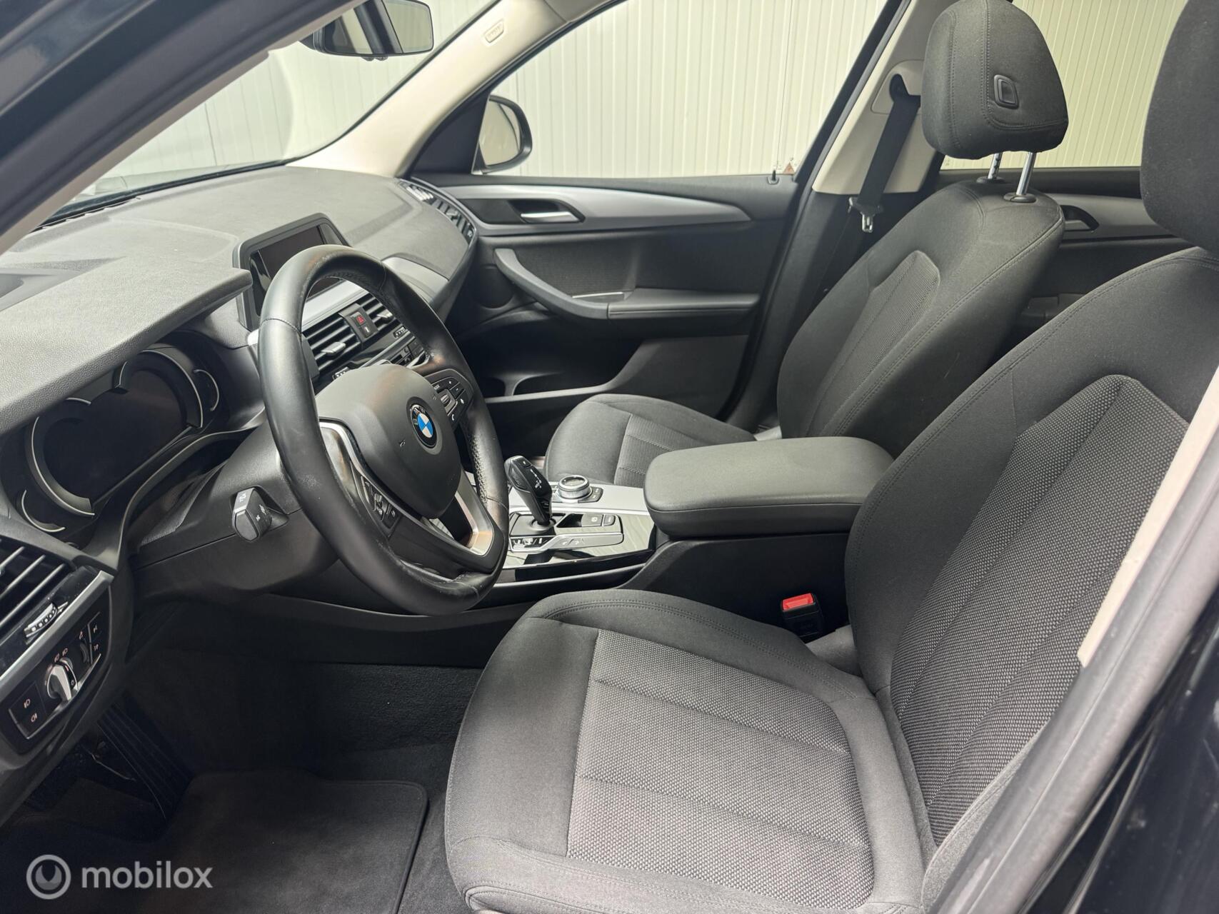 Foto van BMW X3 Xdrive20d