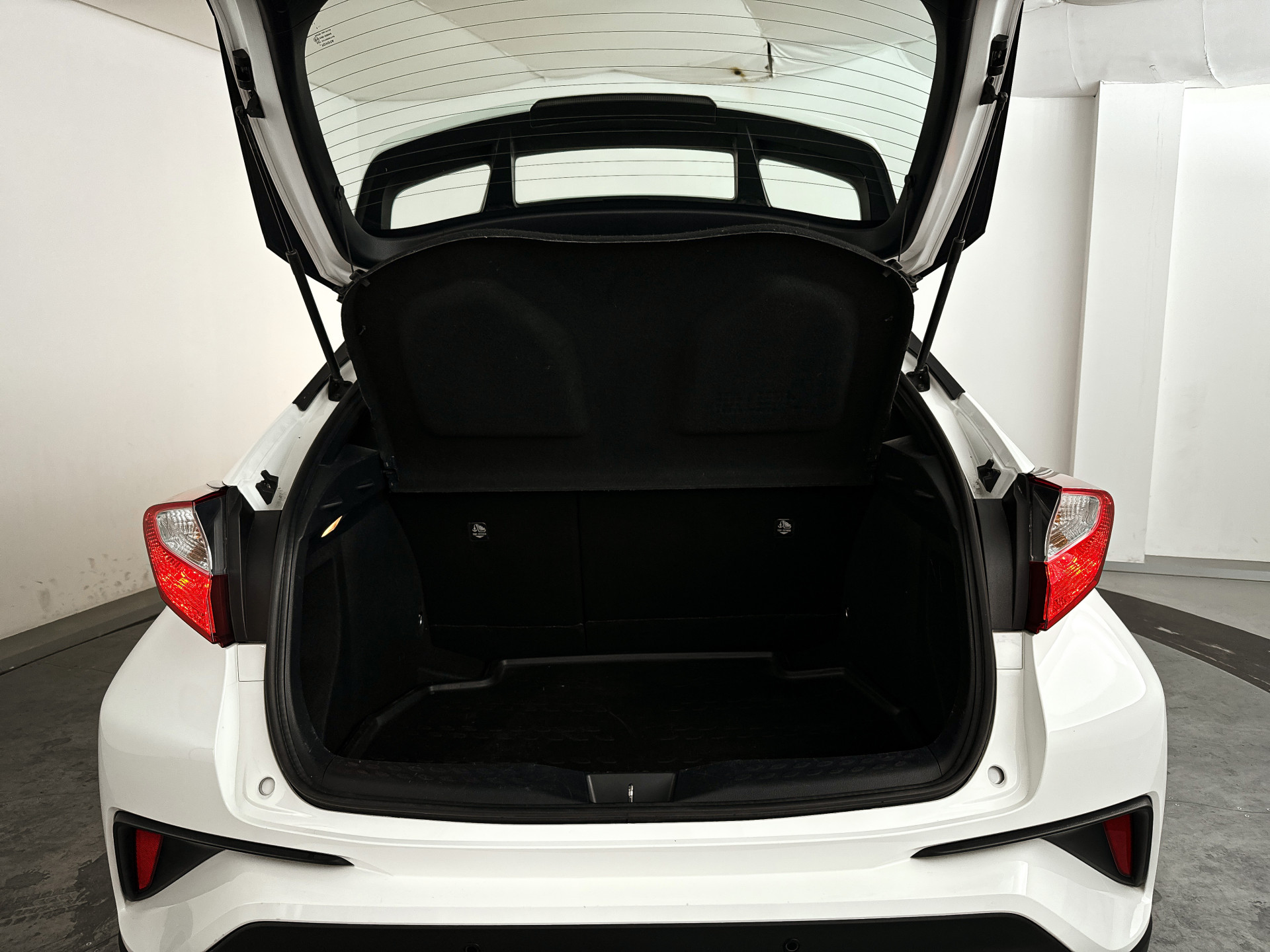 Foto van Toyota Toyota C-hr