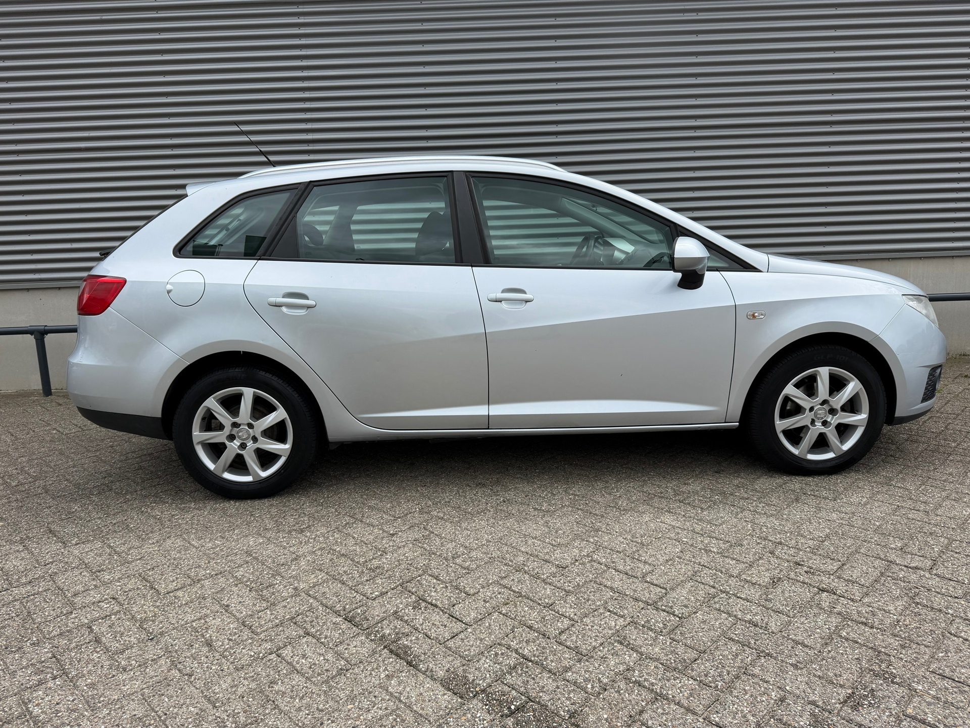 Foto van Seat Ibiza ST