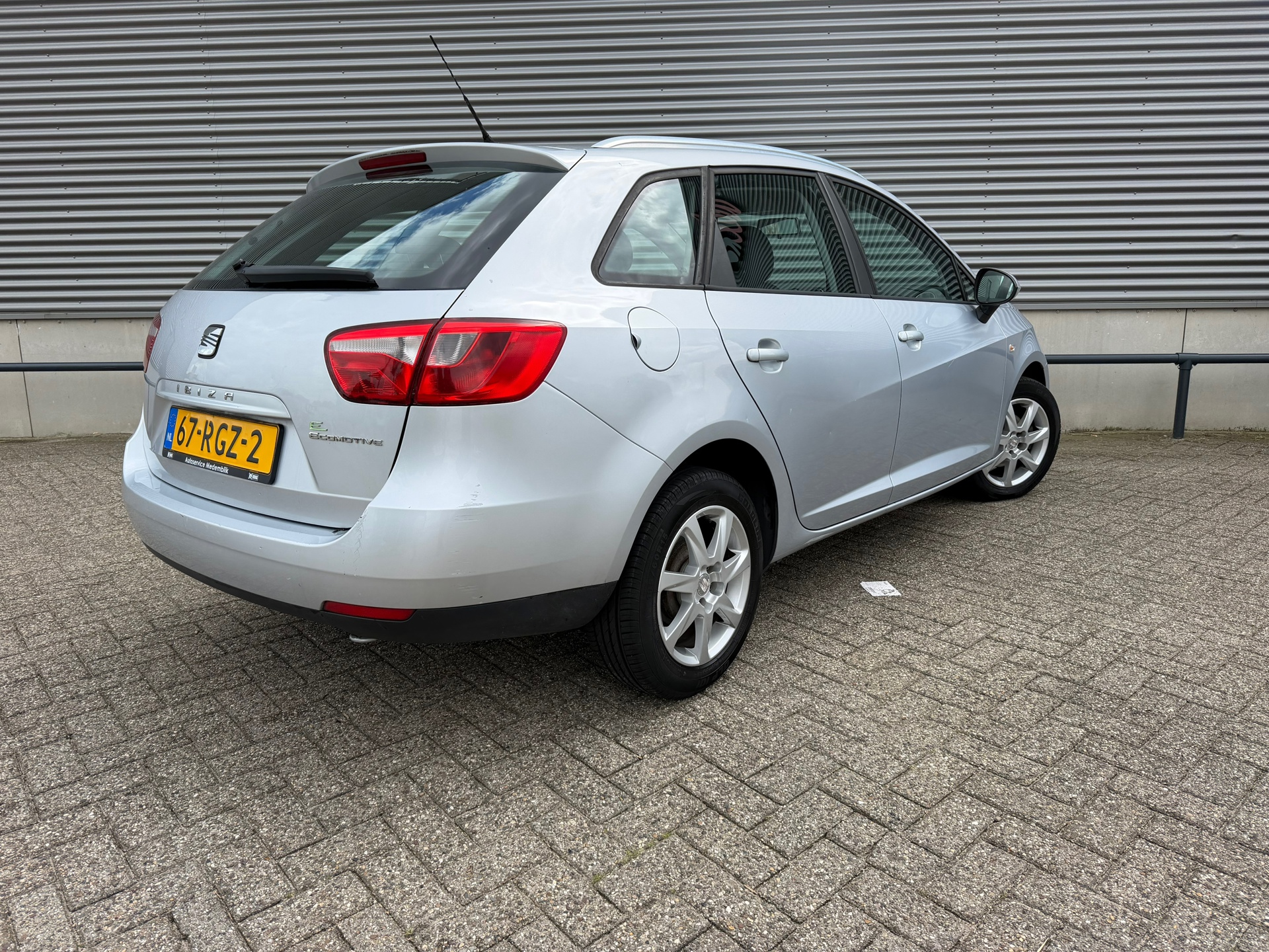 Foto van Seat Ibiza ST