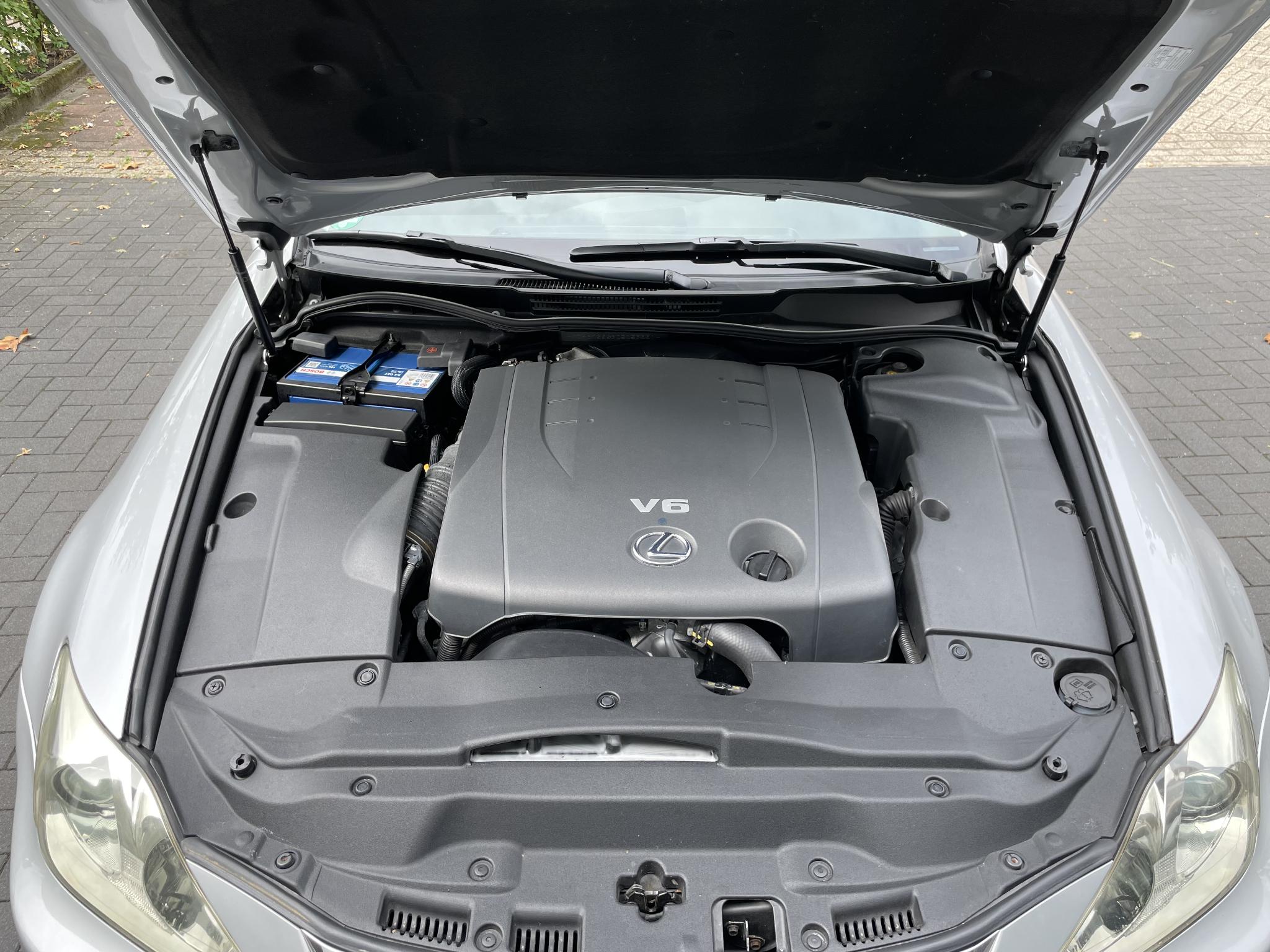 Foto van Lexus Lexus Is250