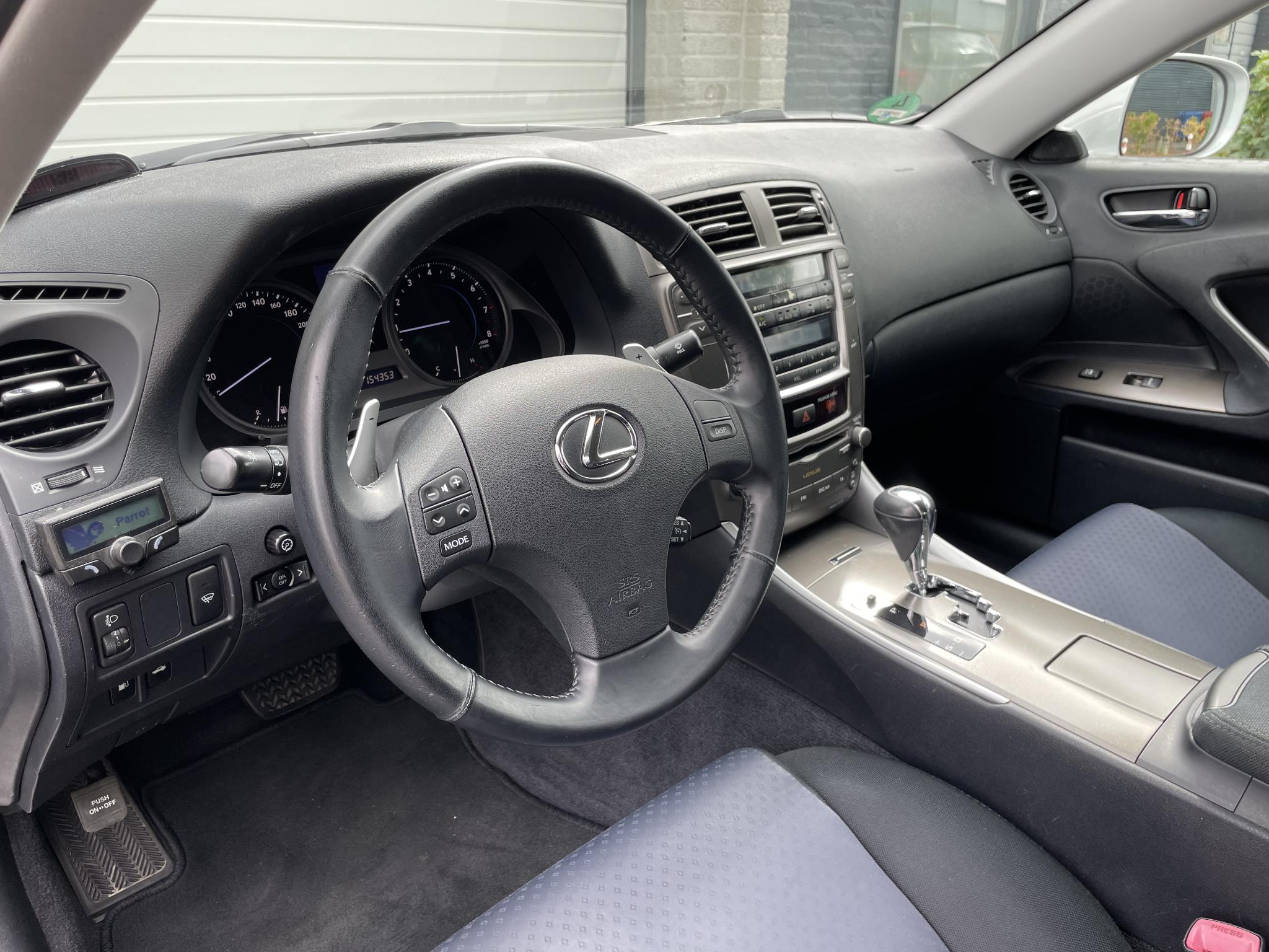 Foto van Lexus Lexus Is250