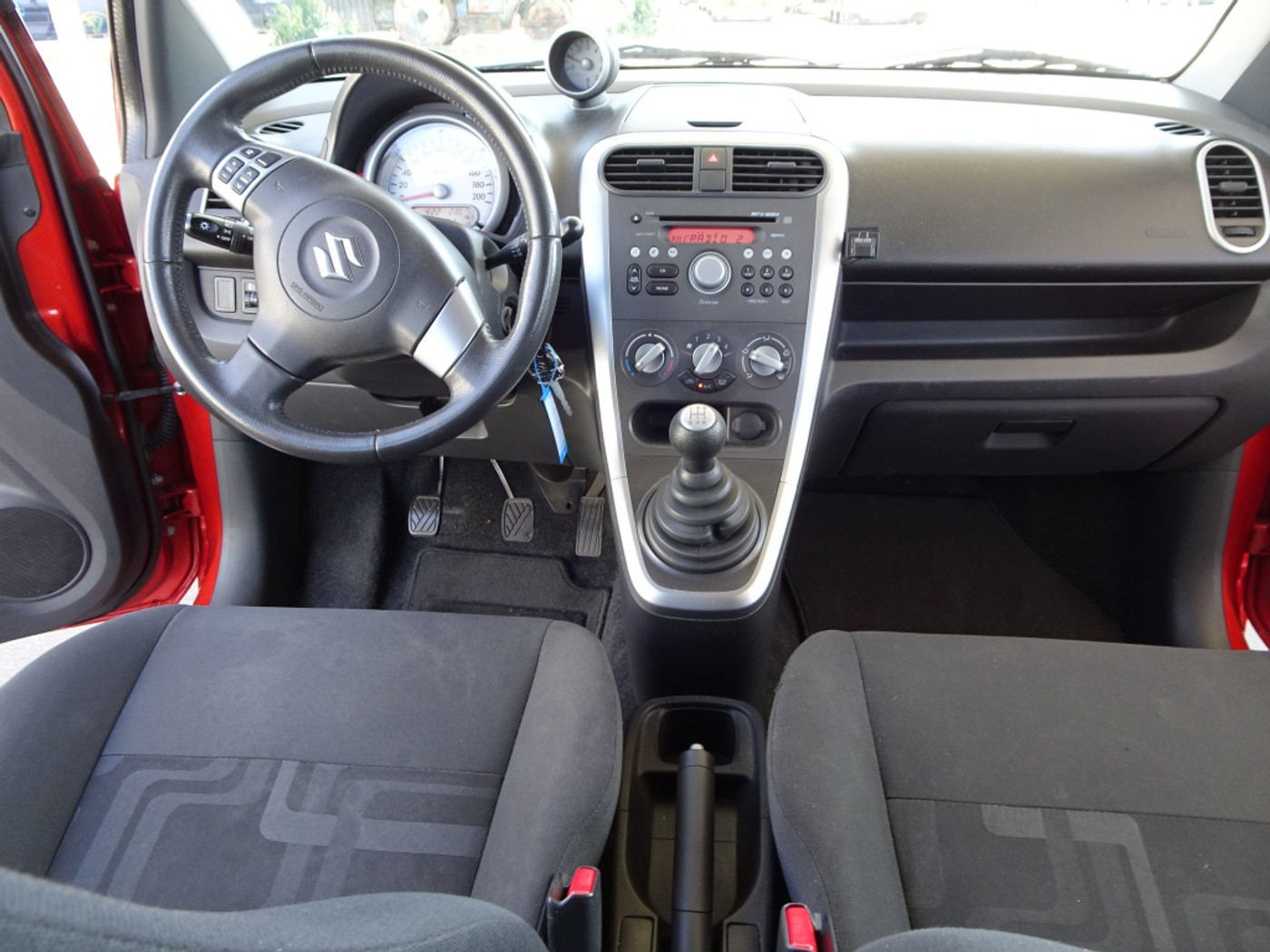 Foto van Suzuki Splash