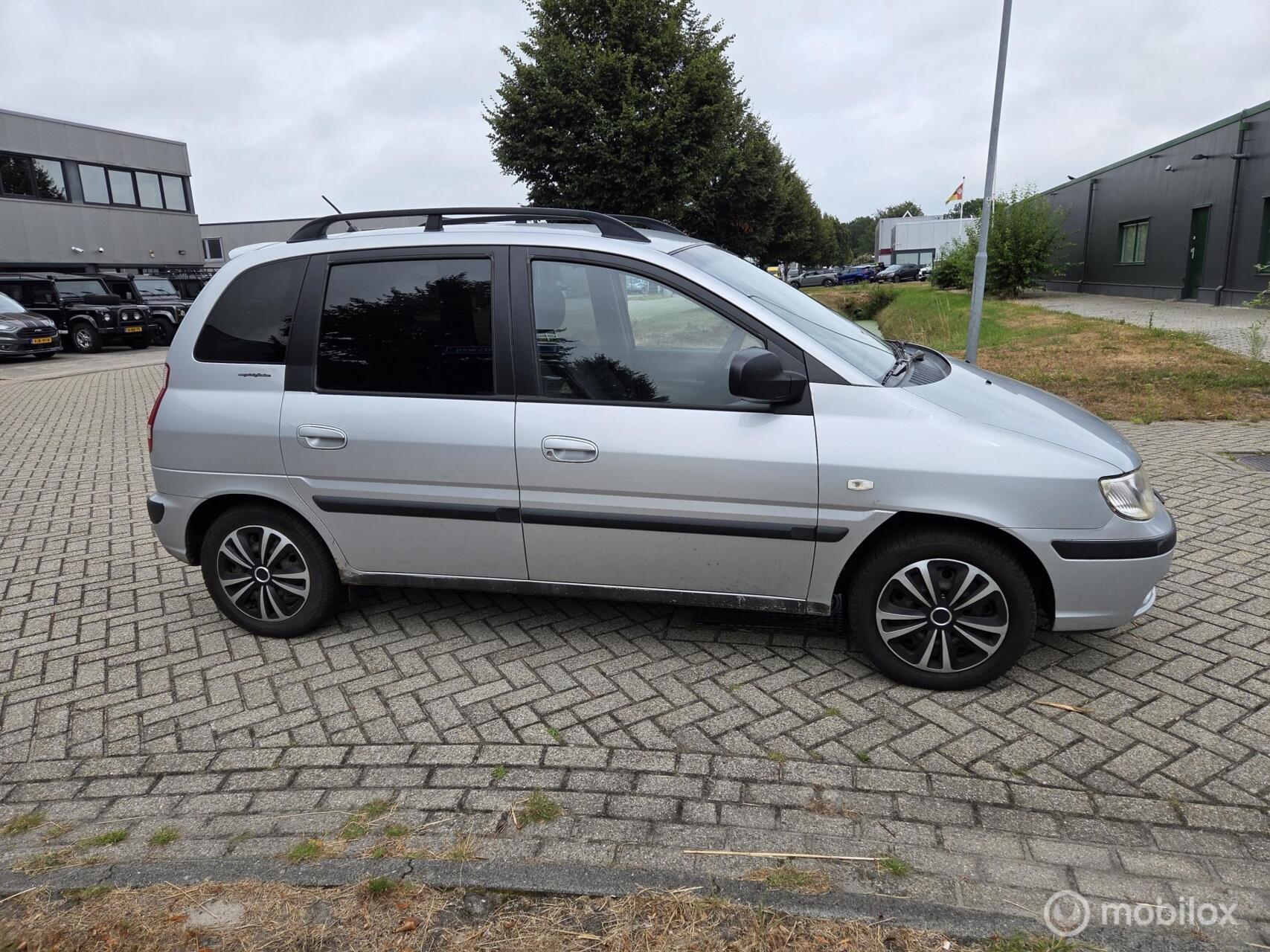 Hyundai Matrix 1.6i Active EK 2008 2008 - voorkant