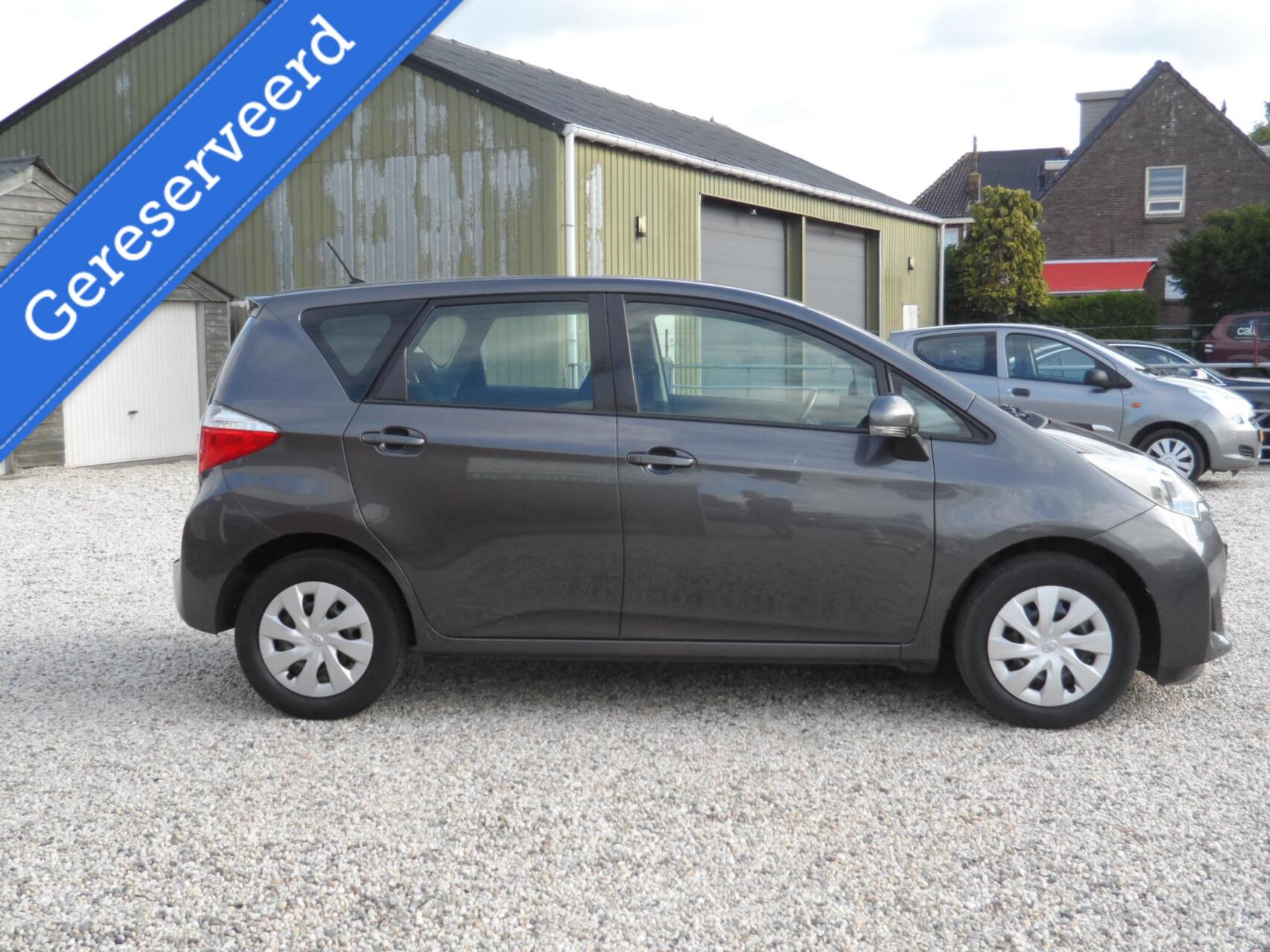 Foto van Toyota Verso-s