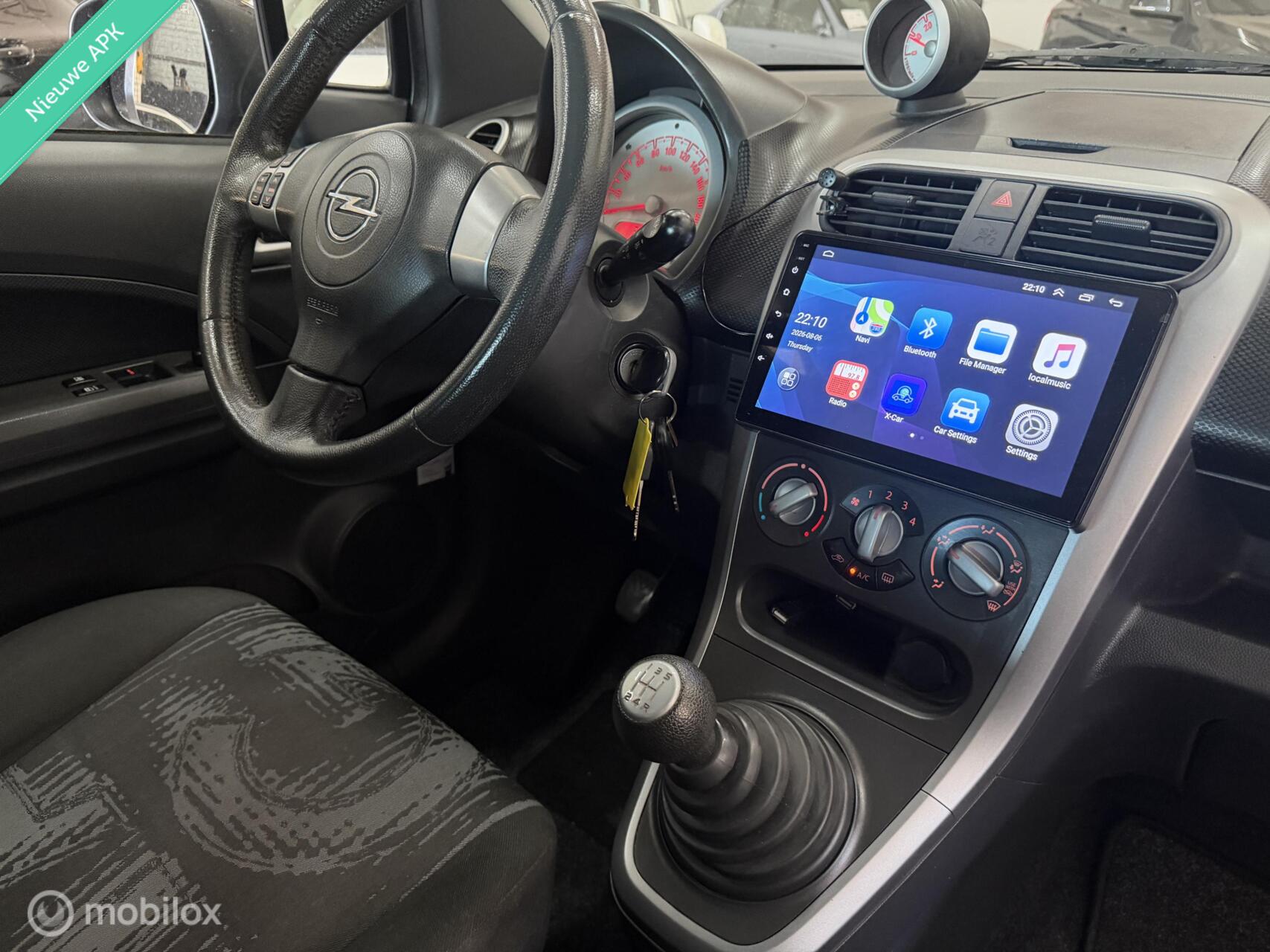Foto van Opel Agila