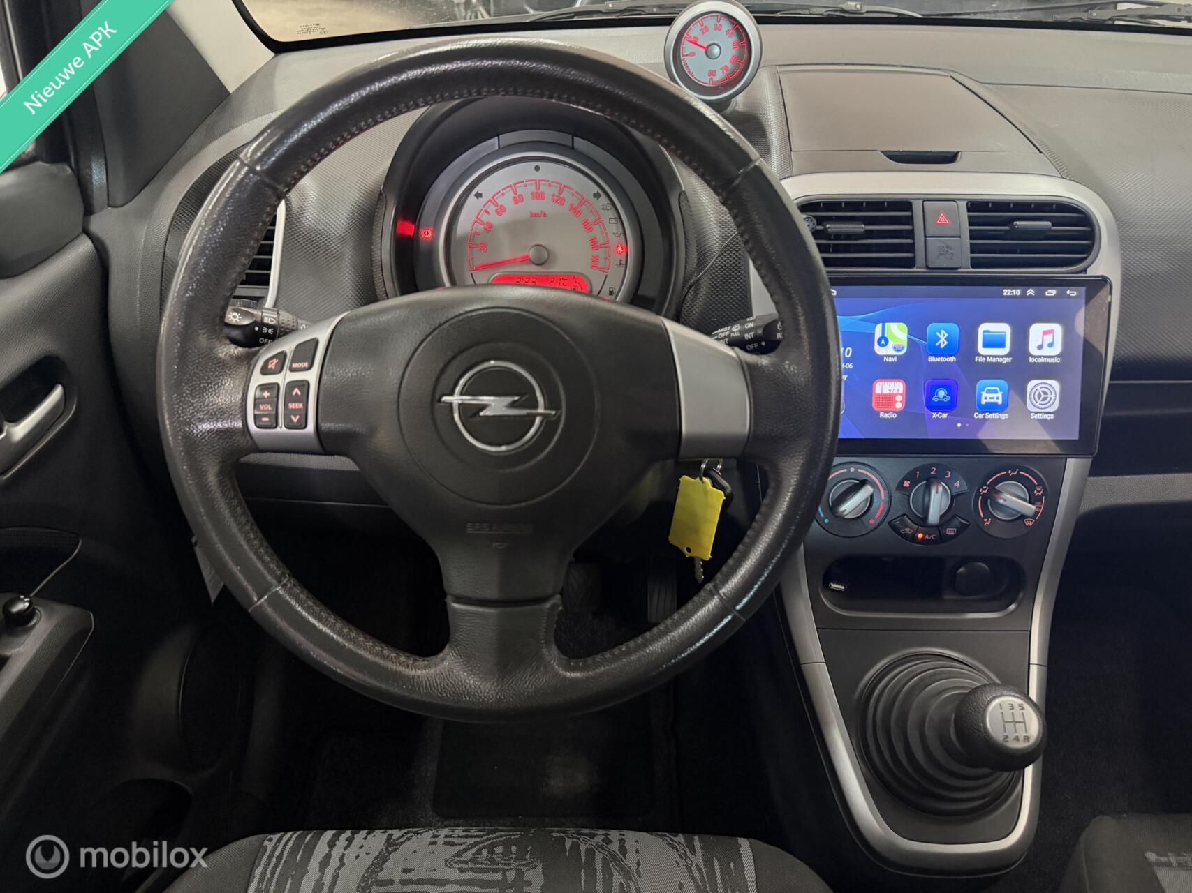 Foto van Opel Agila