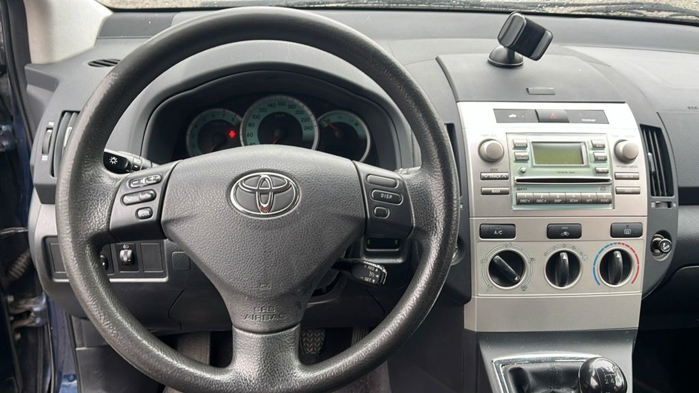 Foto van Toyota Toyota Corolla Verso