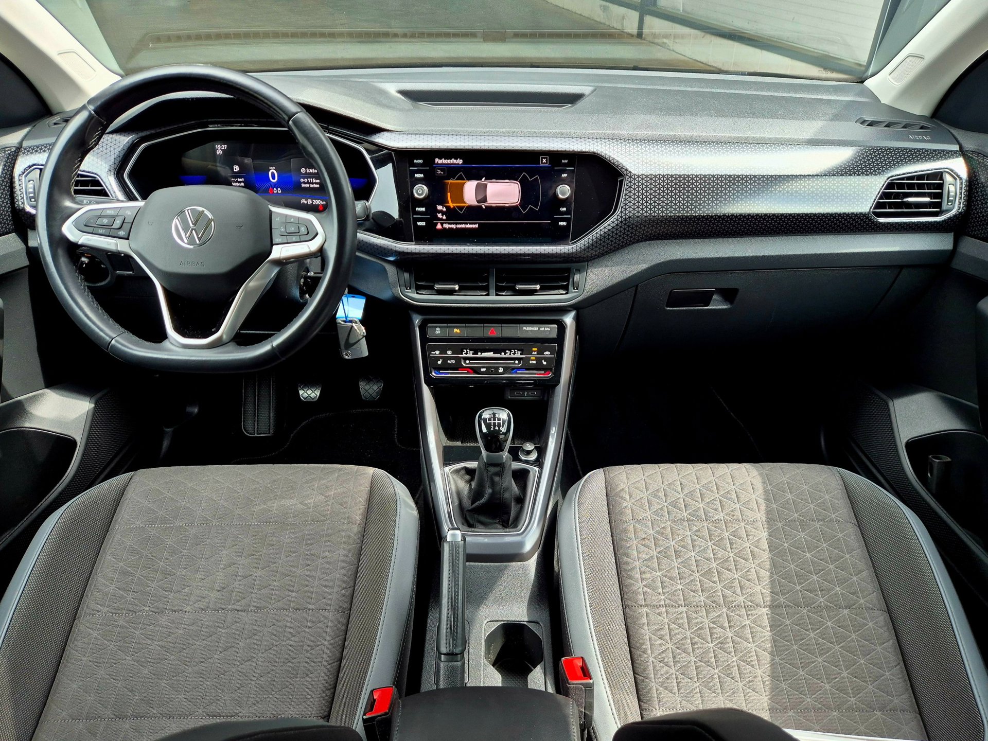 Foto van Volkswagen T-cross