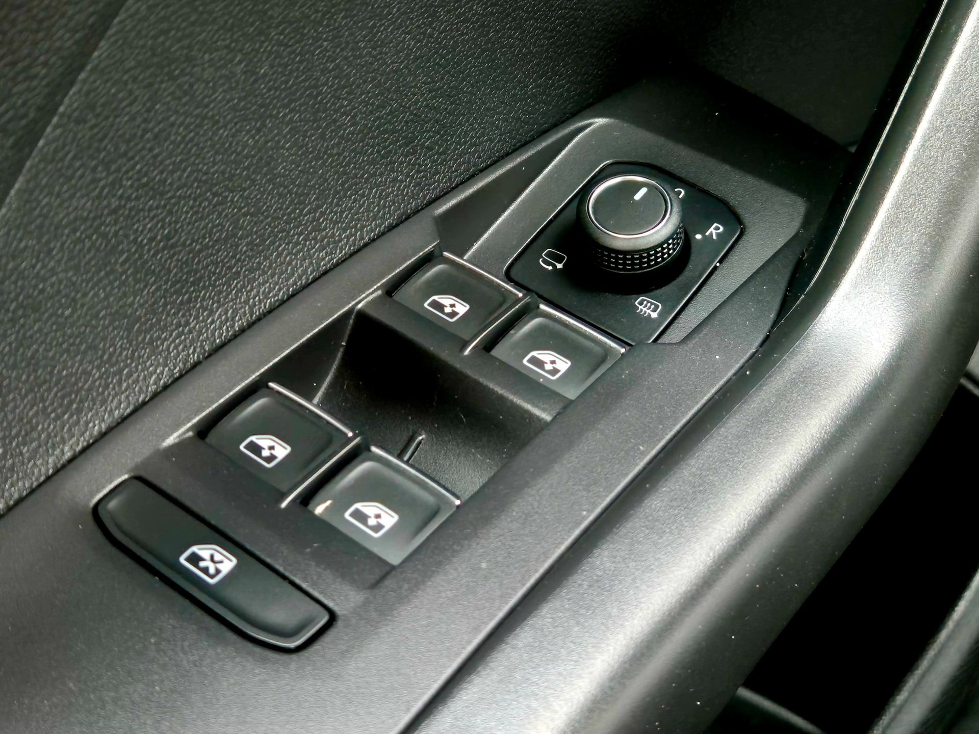 Foto van Volkswagen T-cross
