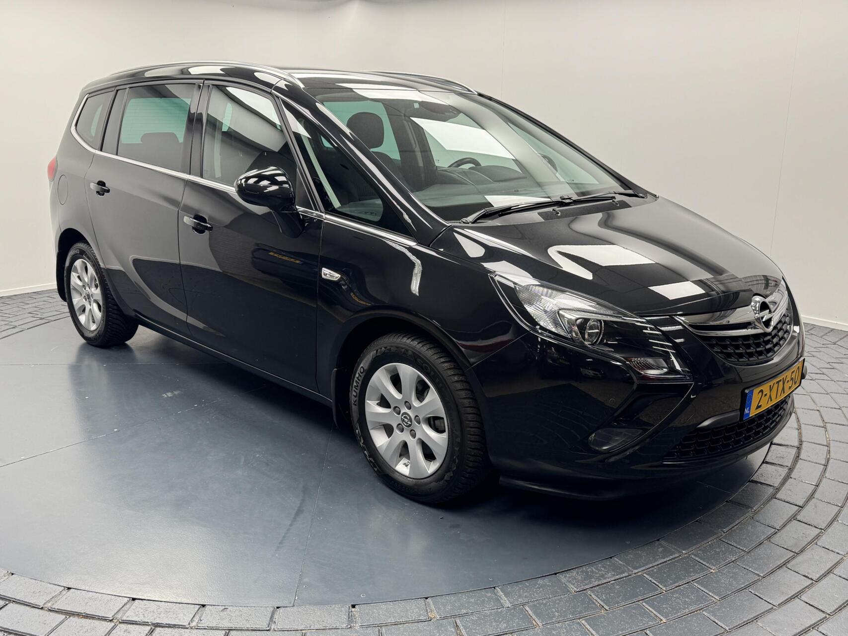 Foto van Opel Zafira Tourer