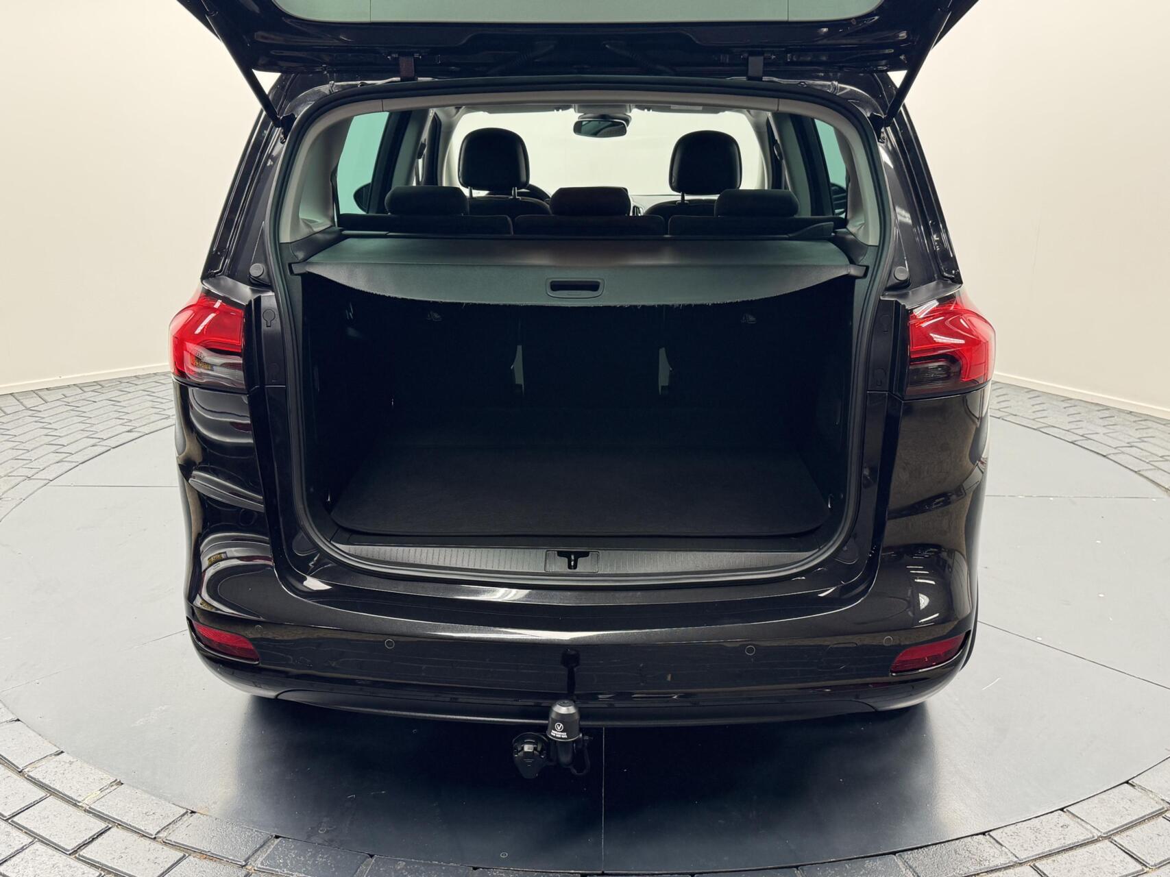 Foto van Opel Zafira Tourer