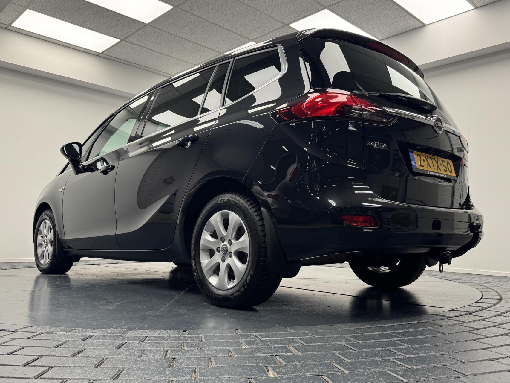 Foto van Opel Zafira Tourer
