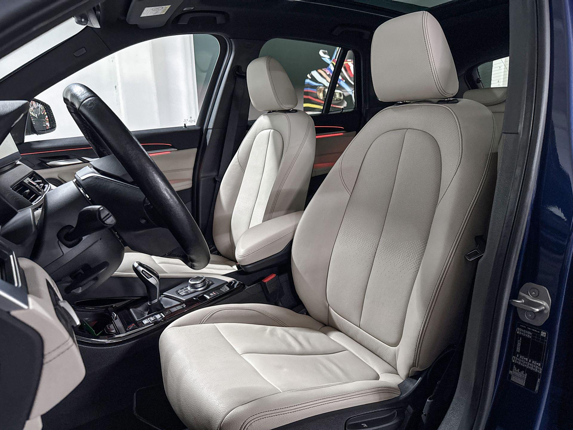 Foto van BMW X1 Sdrive18i