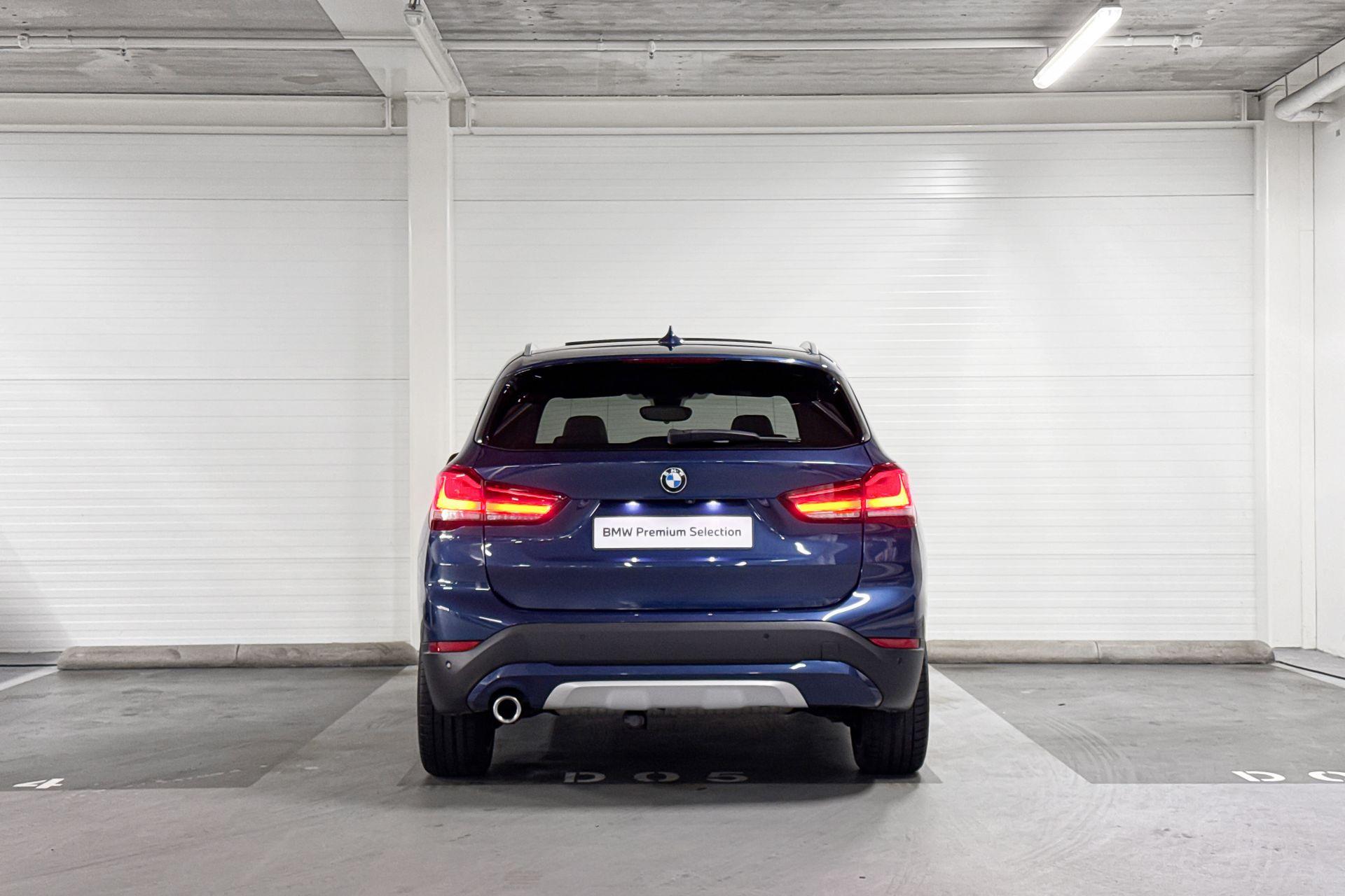 Foto van BMW X1 Sdrive18i