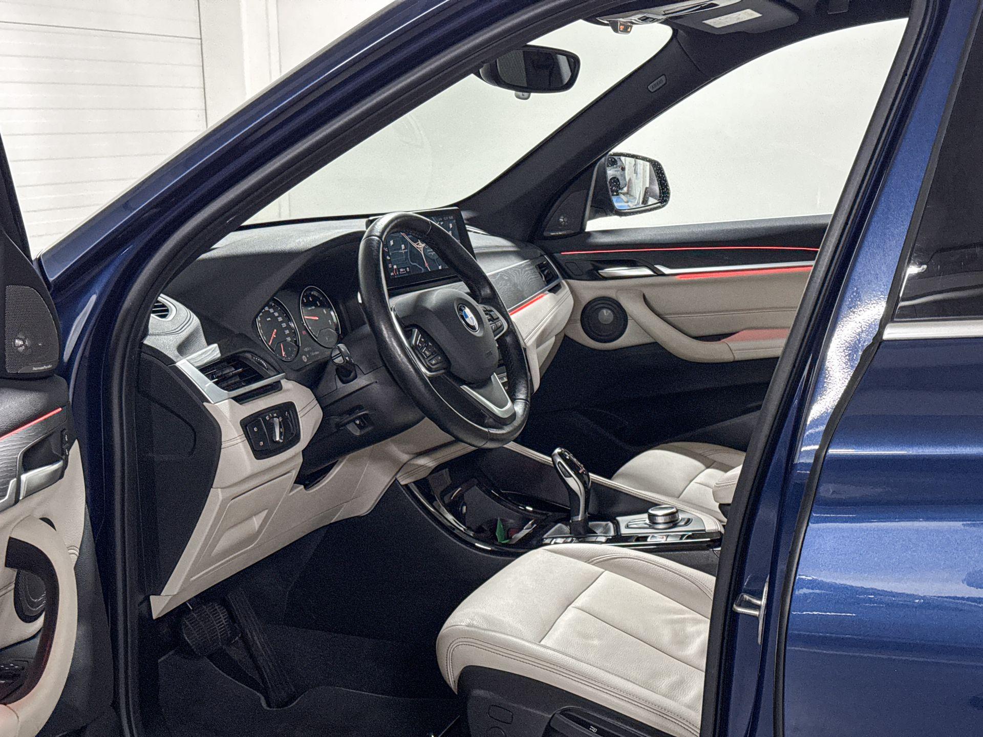Foto van BMW X1 Sdrive18i