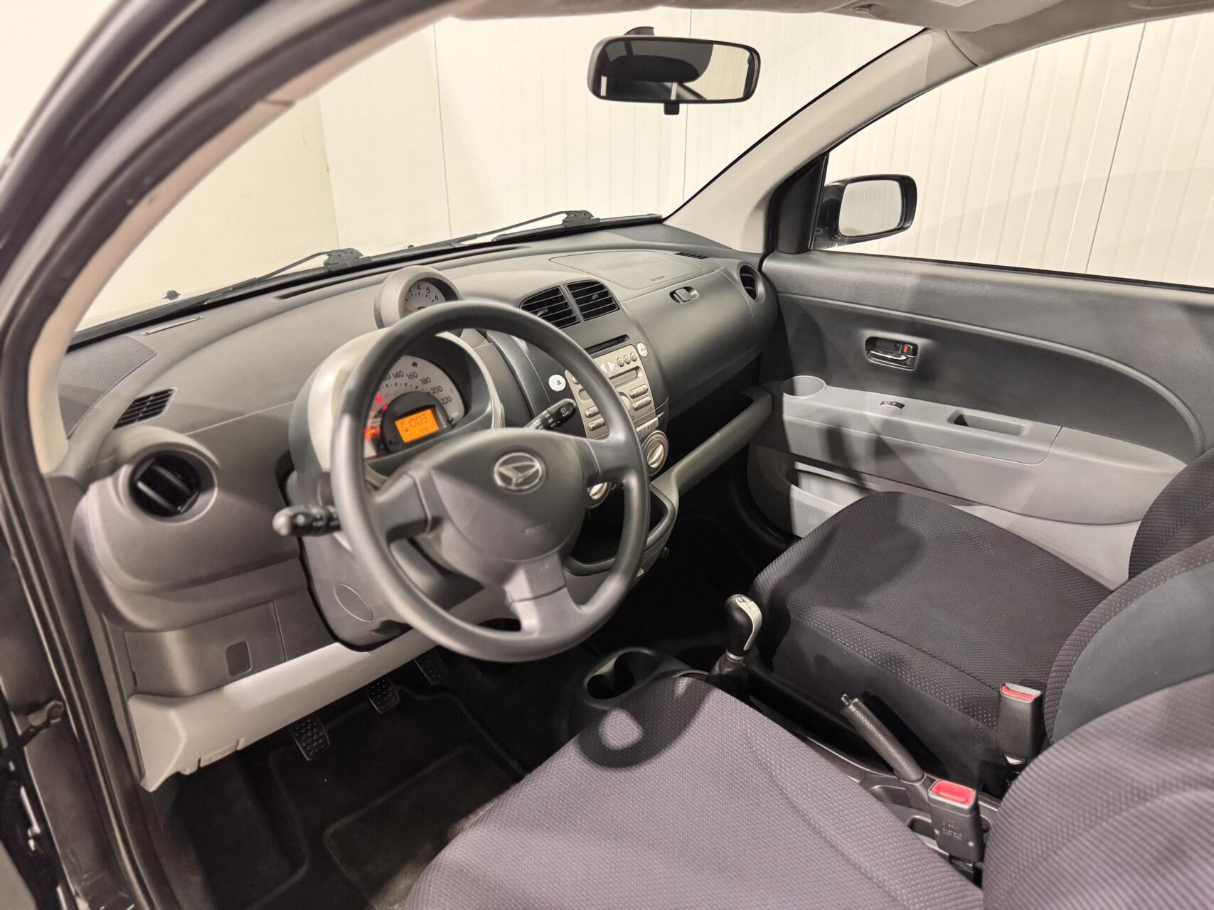Foto van Daihatsu Sirion