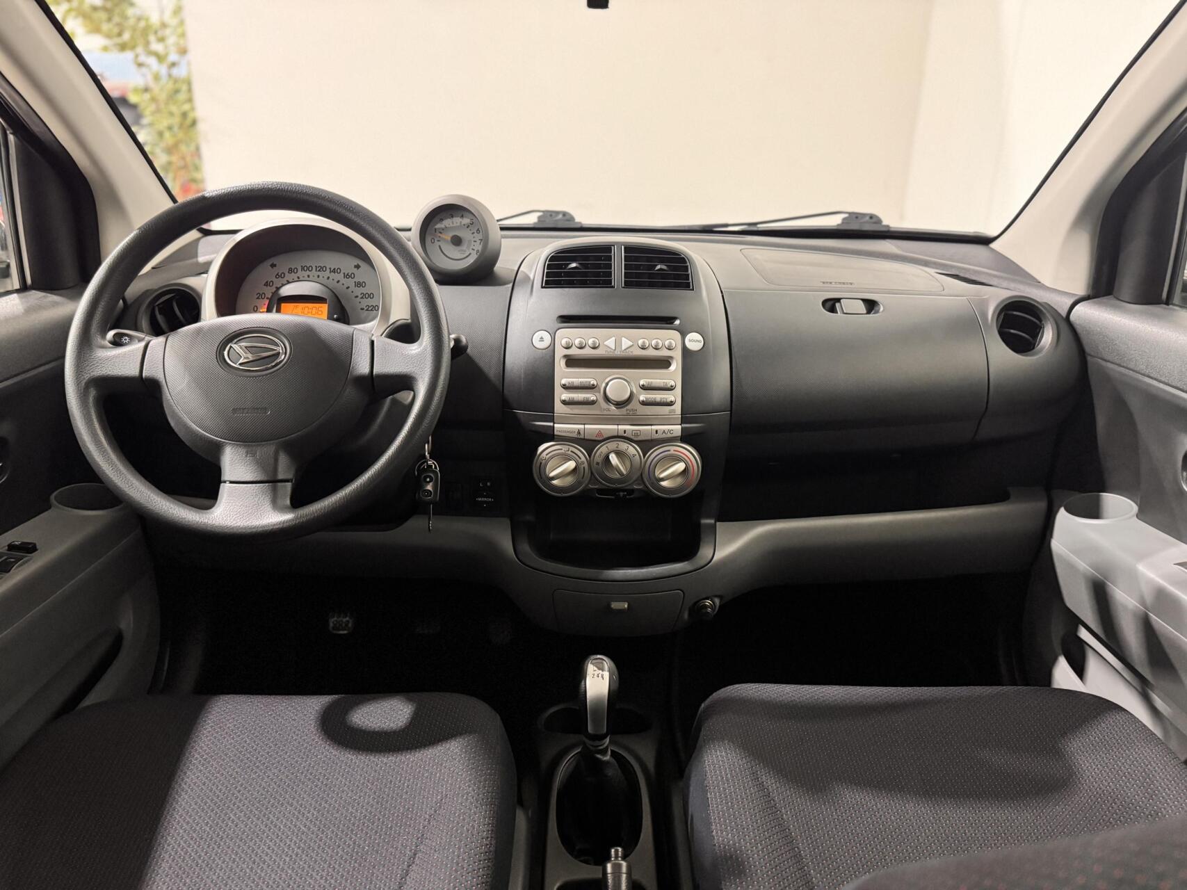 Foto van Daihatsu Sirion