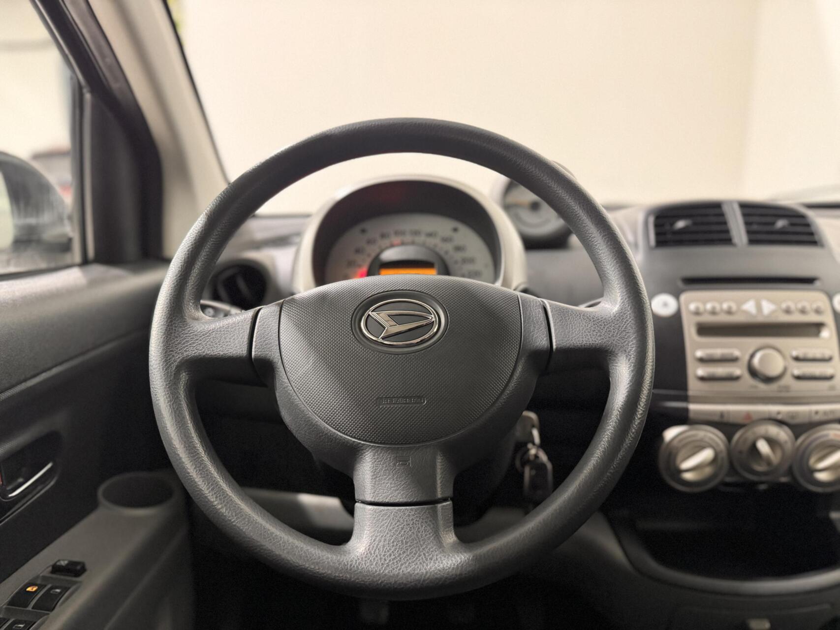 Foto van Daihatsu Sirion