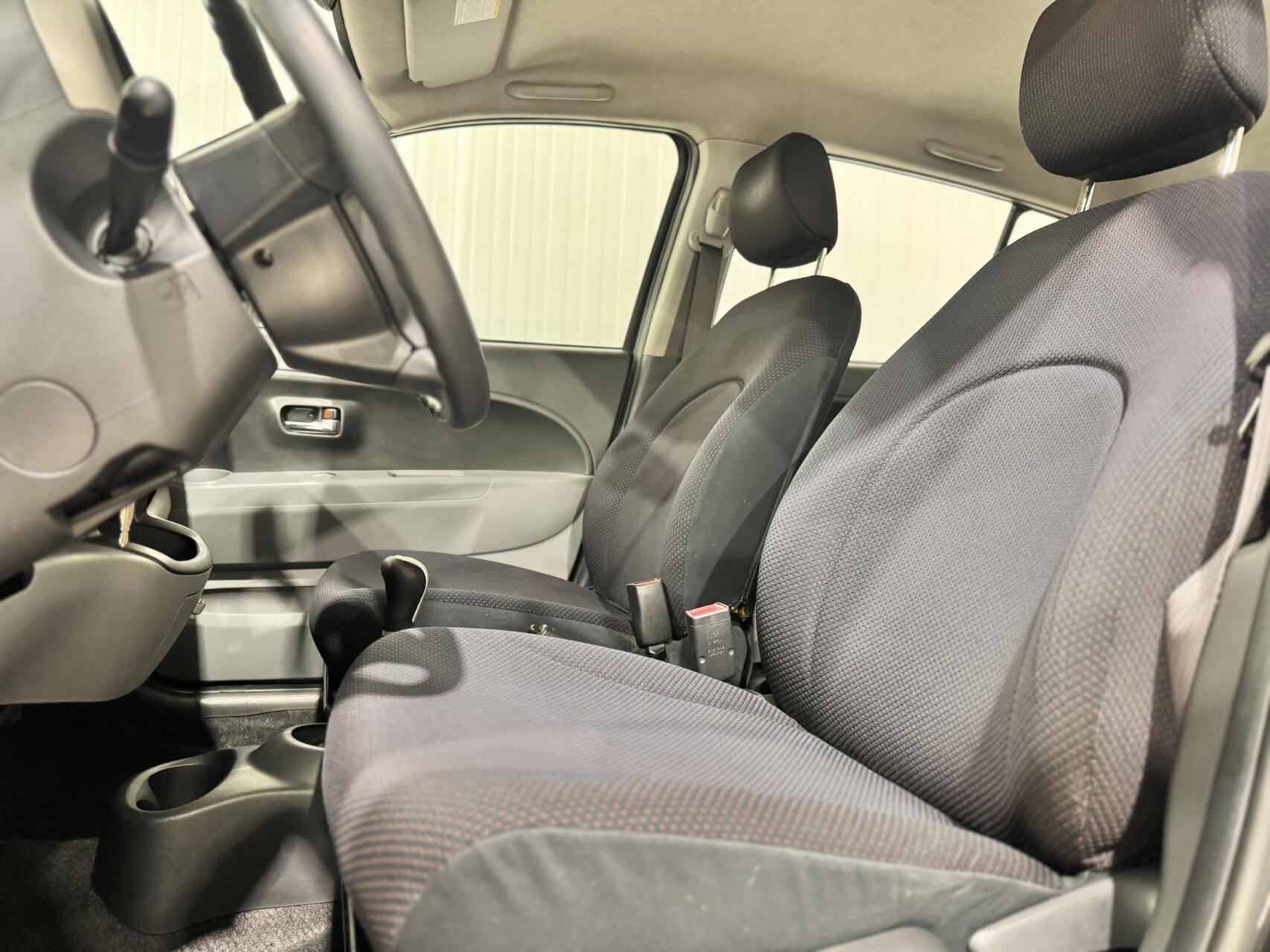 Foto van Daihatsu Sirion