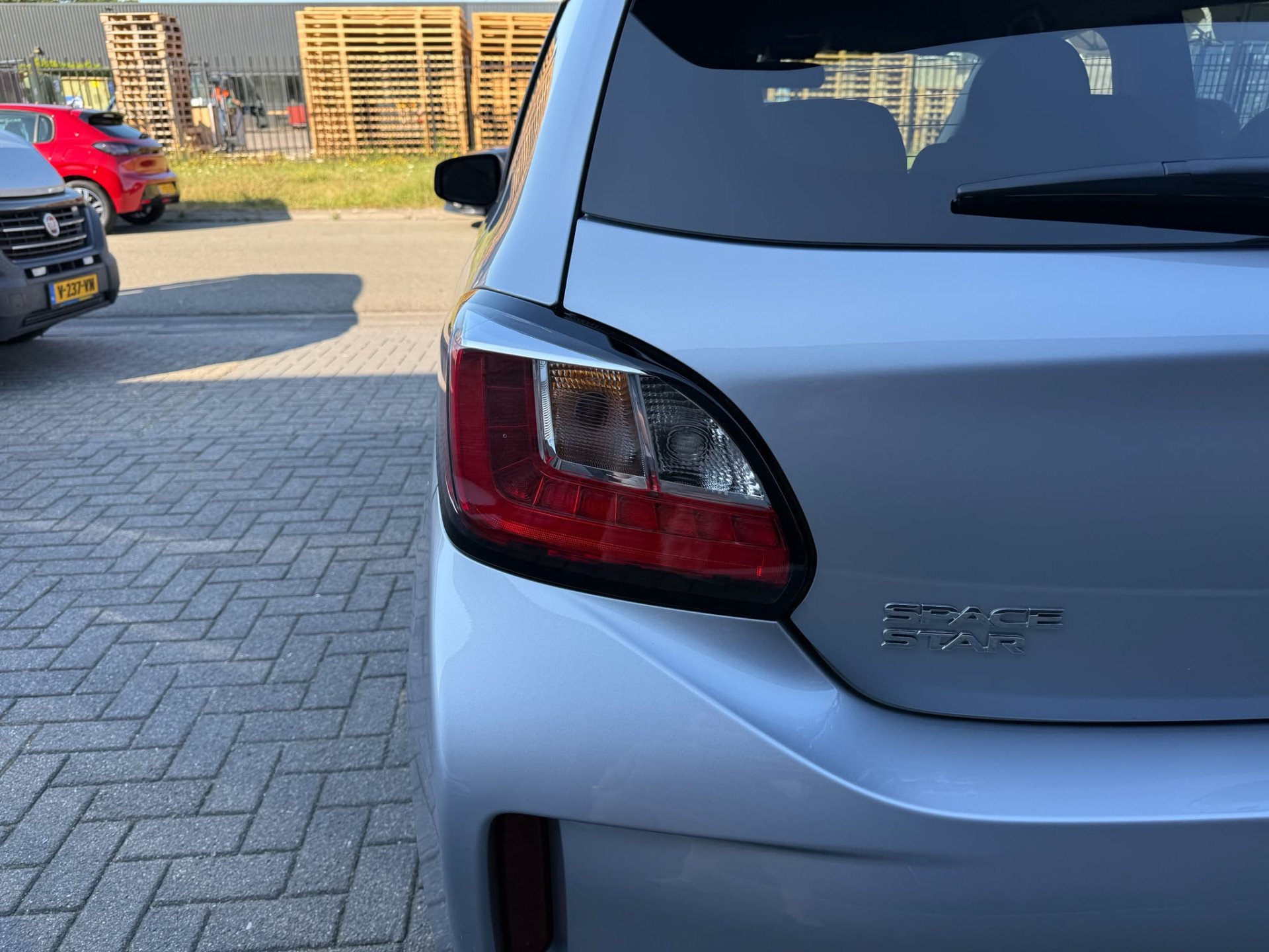 Foto van Mitsubishi Mitsubishi Space Star