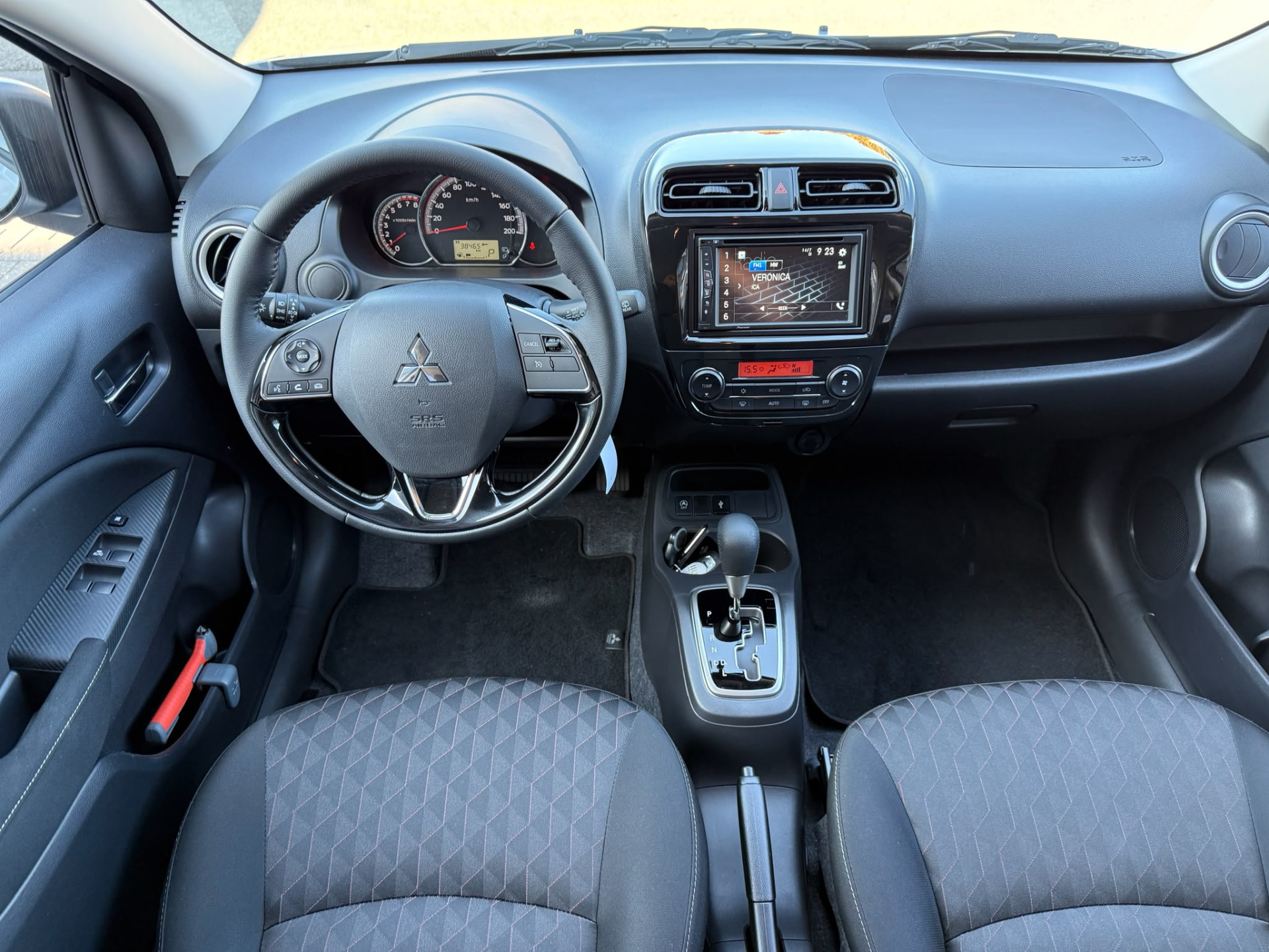 Foto van Mitsubishi Mitsubishi Space Star