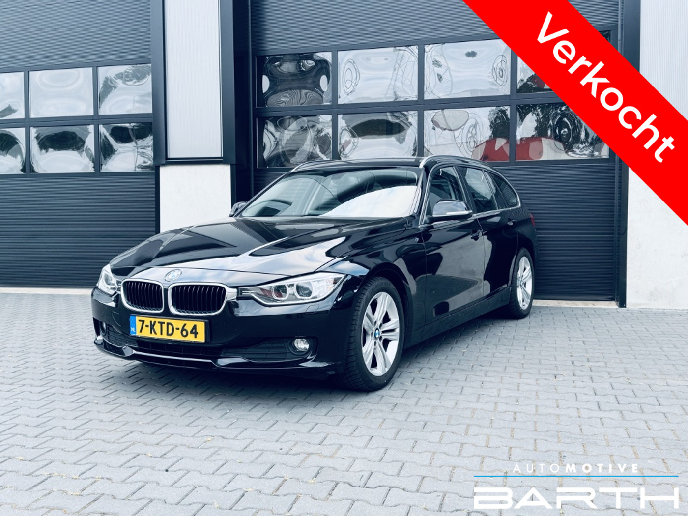 BMW 320ed 320d EDE High Ex | NIEUWE MOTOR | M pakket | Clima | Leer | 2013 - voorkant