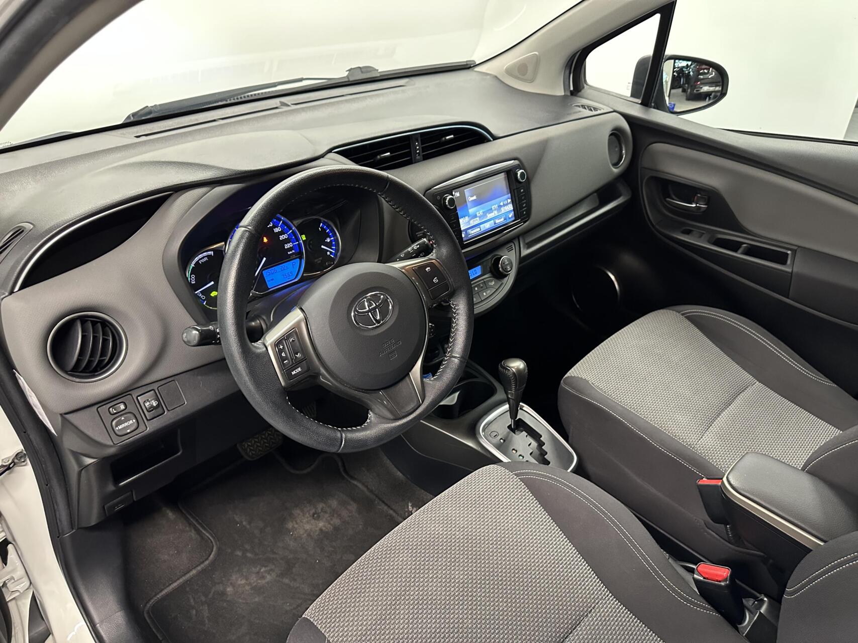 Foto van Toyota Toyota Yaris Hybrid