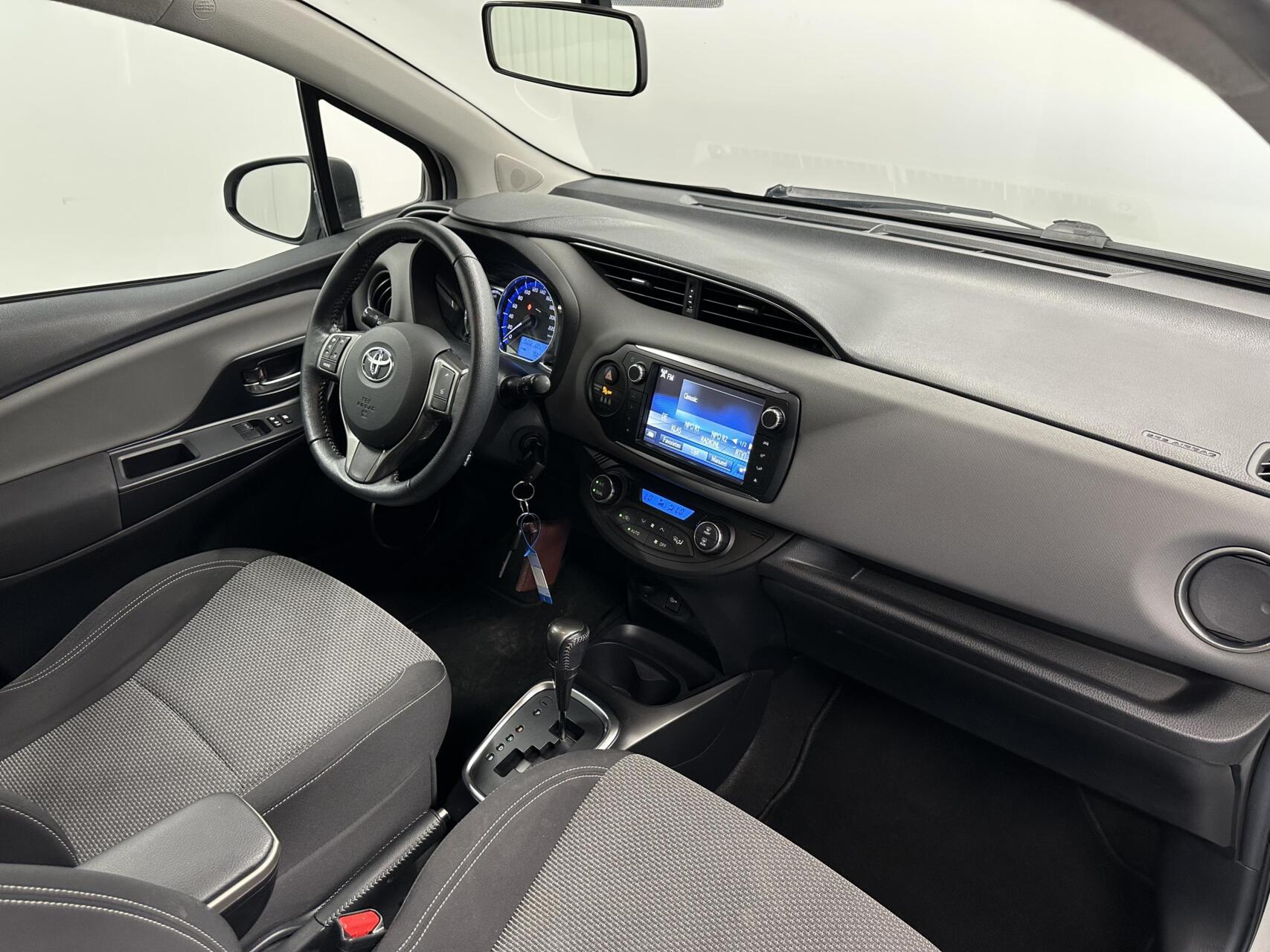 Foto van Toyota Toyota Yaris Hybrid