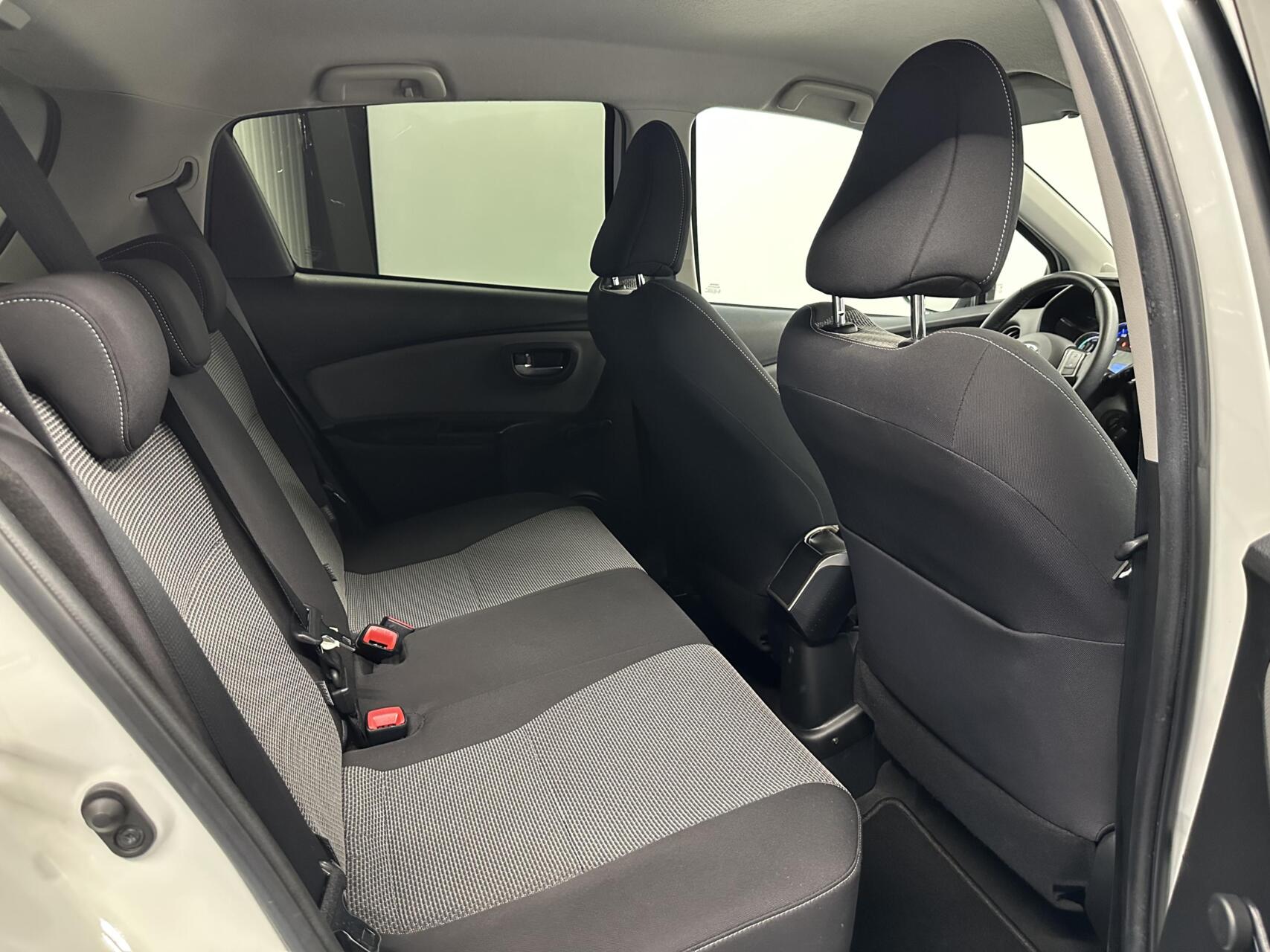 Foto van Toyota Toyota Yaris Hybrid