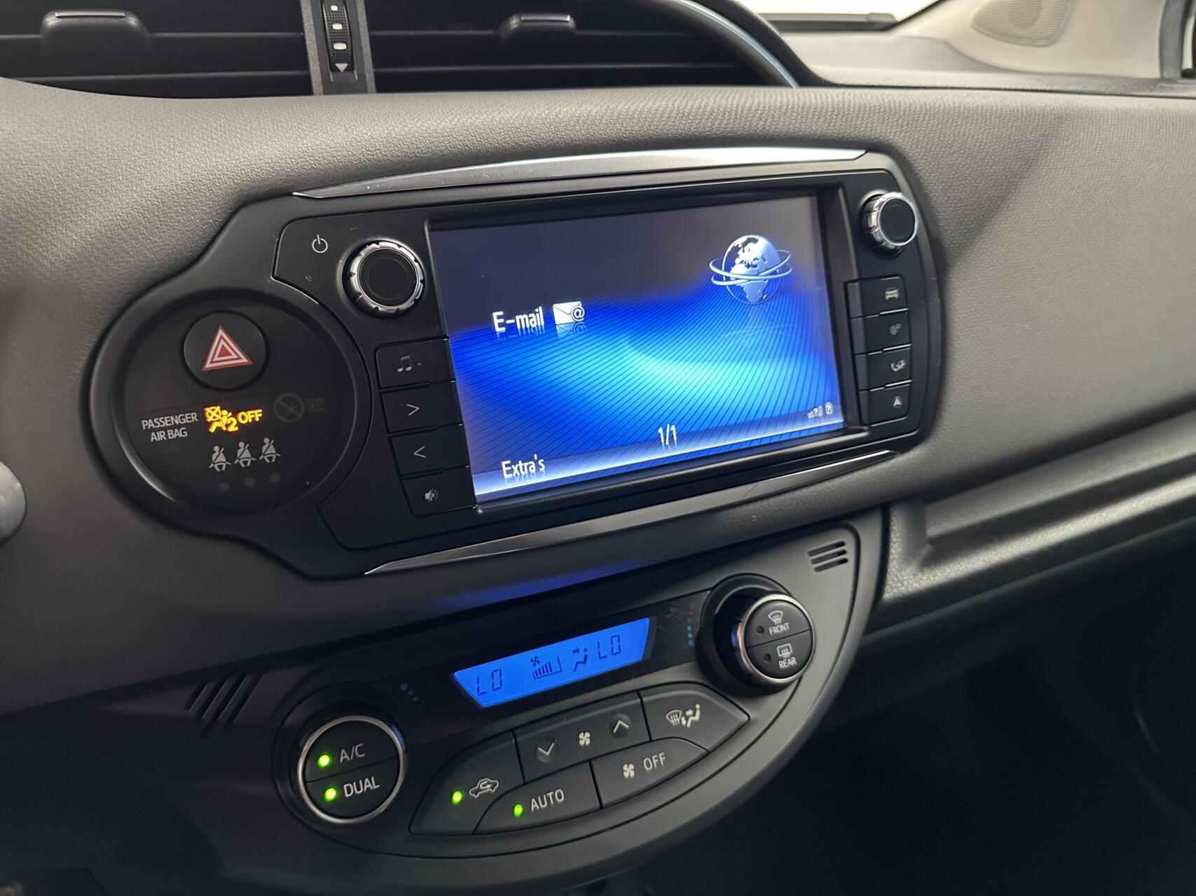 Foto van Toyota Toyota Yaris Hybrid